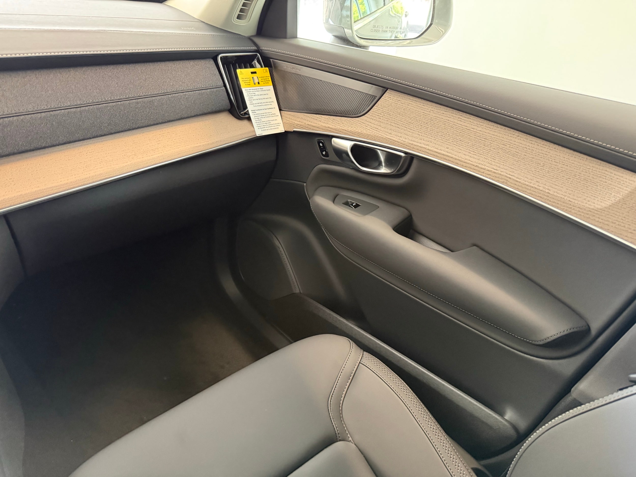 new 2026 Volvo XC90 car, priced at $71,825