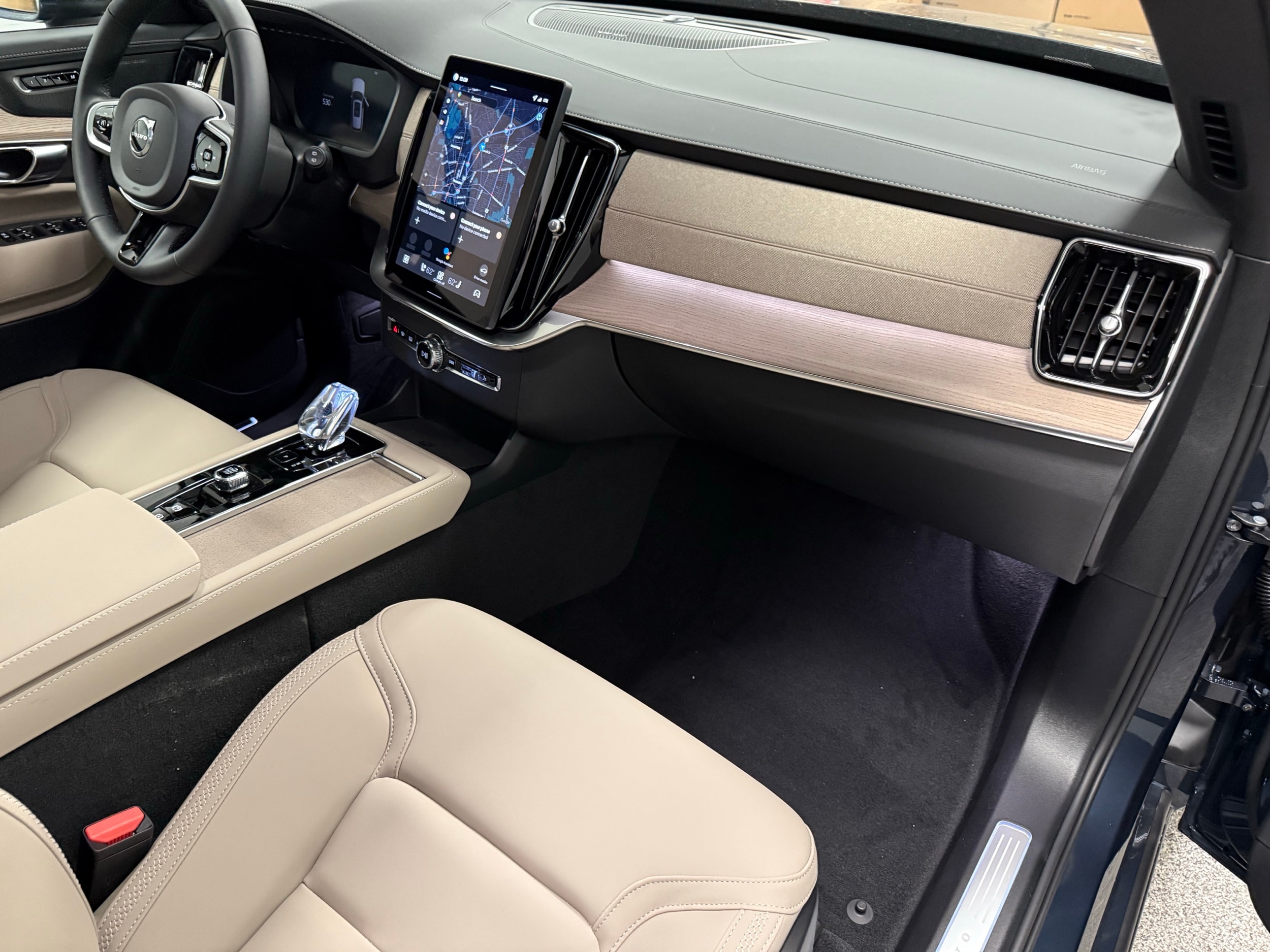 new 2026 Volvo XC90 car, priced at $71,825