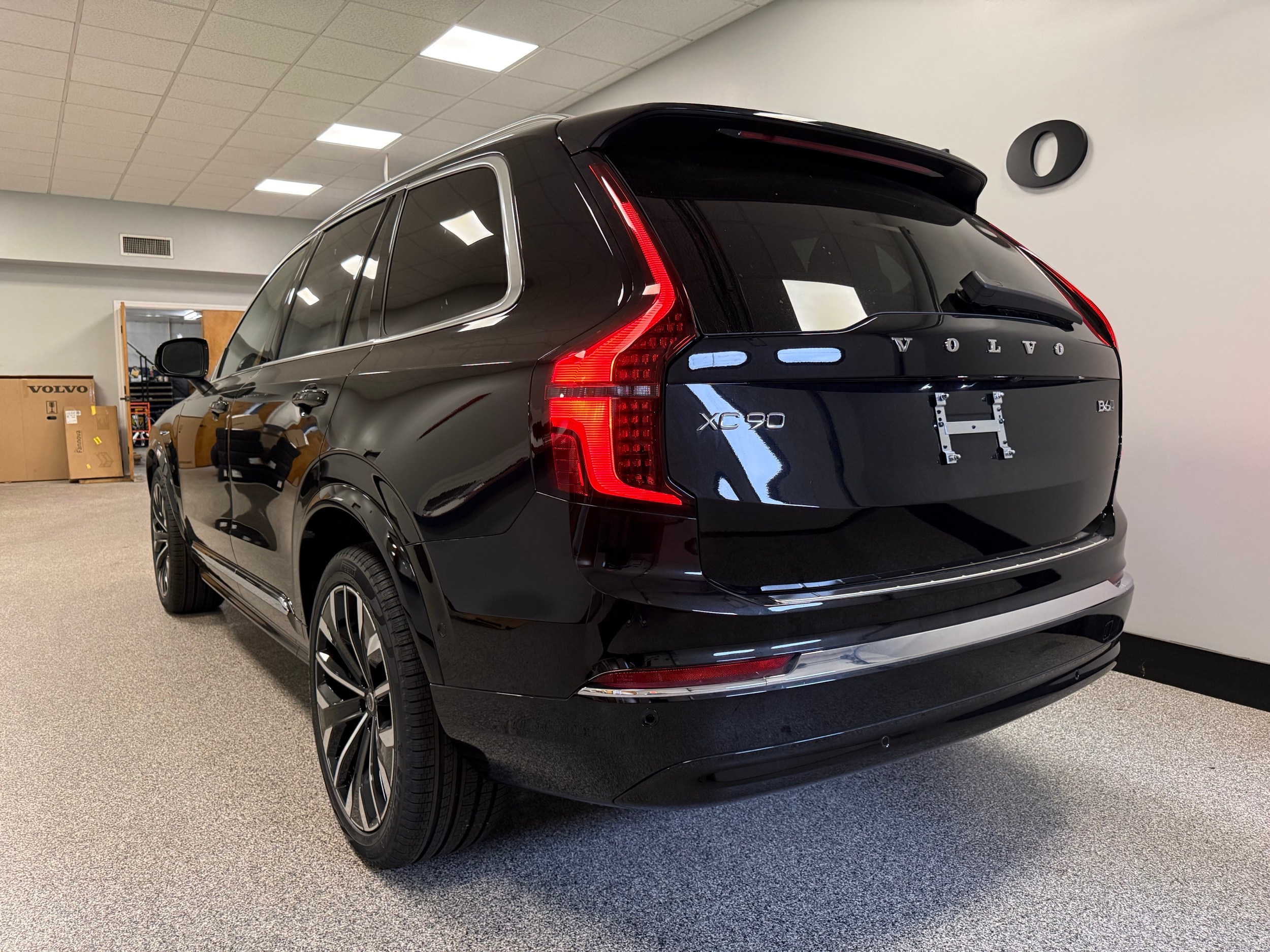 new 2025 Volvo XC90 car, priced at $70,505