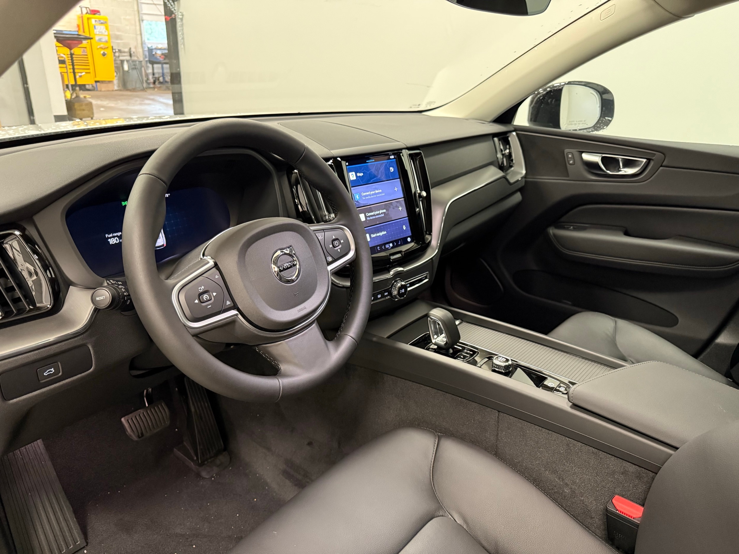 new 2025 Volvo XC60 car, priced at $50,705