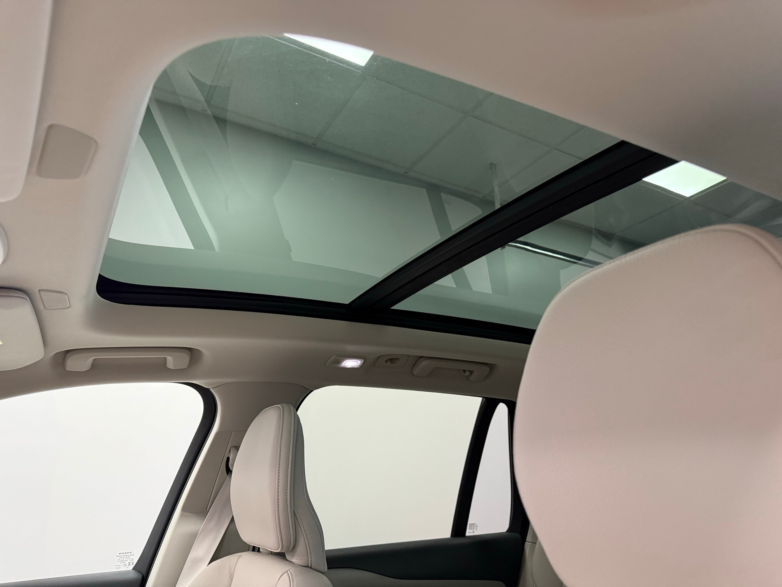 used 2024 Volvo XC90 car, priced at $51,500