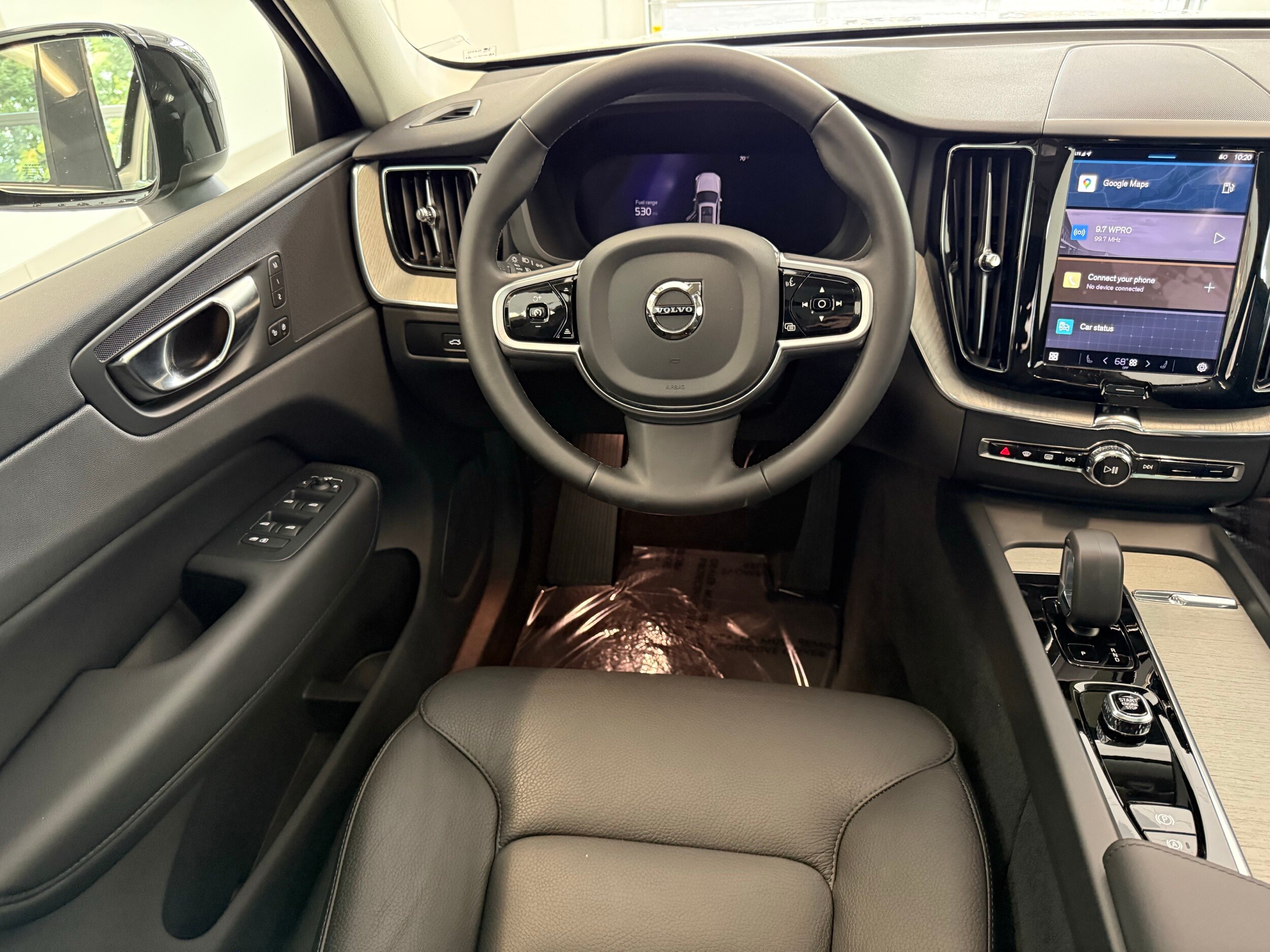 used 2025 Volvo XC60 car, priced at $46,900
