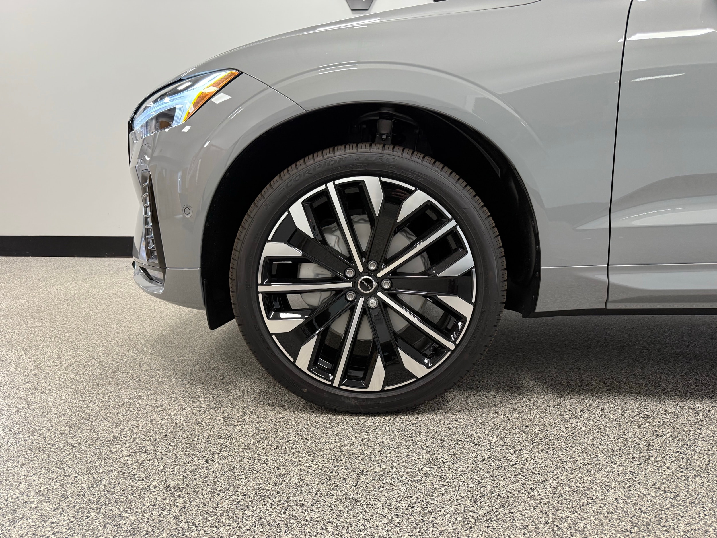 new 2026 Volvo XC60 car, priced at $63,935