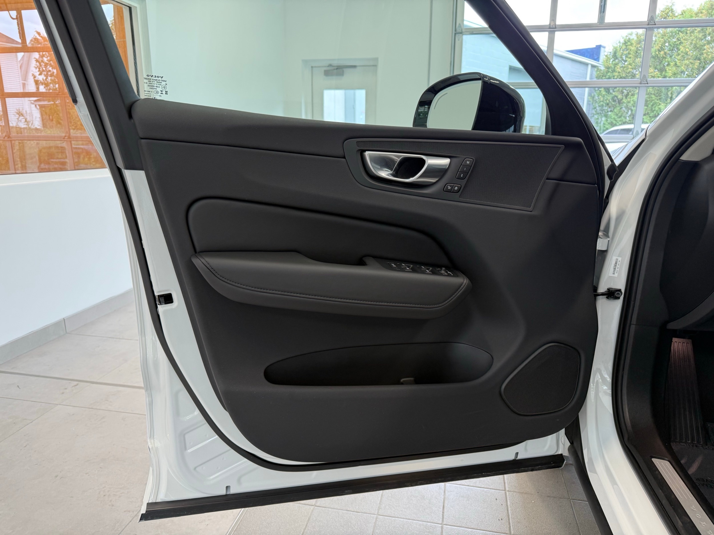 used 2025 Volvo XC60 car, priced at $47,200
