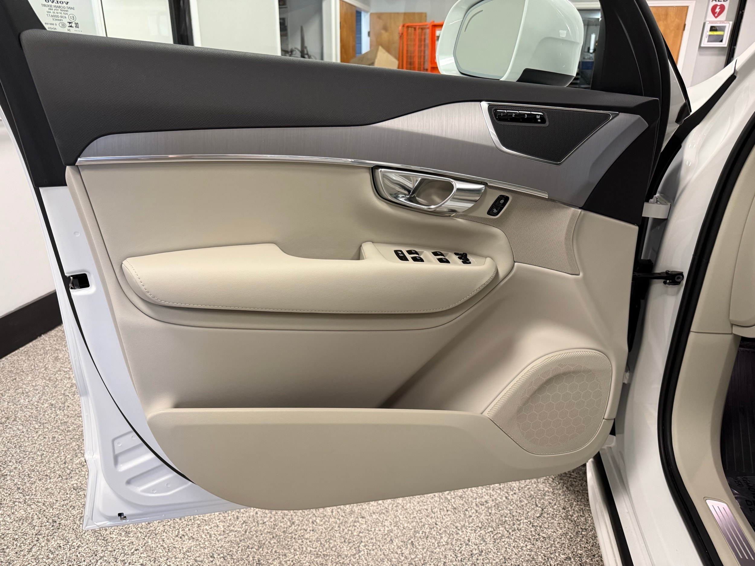 used 2024 Volvo XC90 car, priced at $51,500