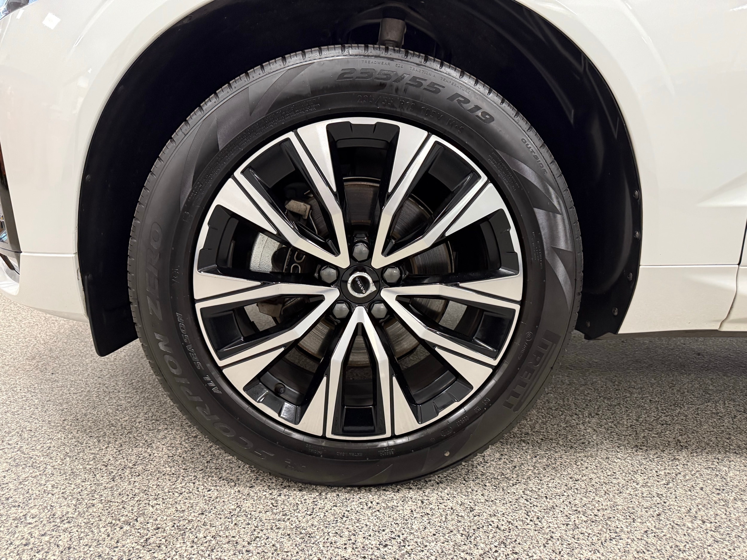 used 2024 Volvo XC60 car, priced at $43,500