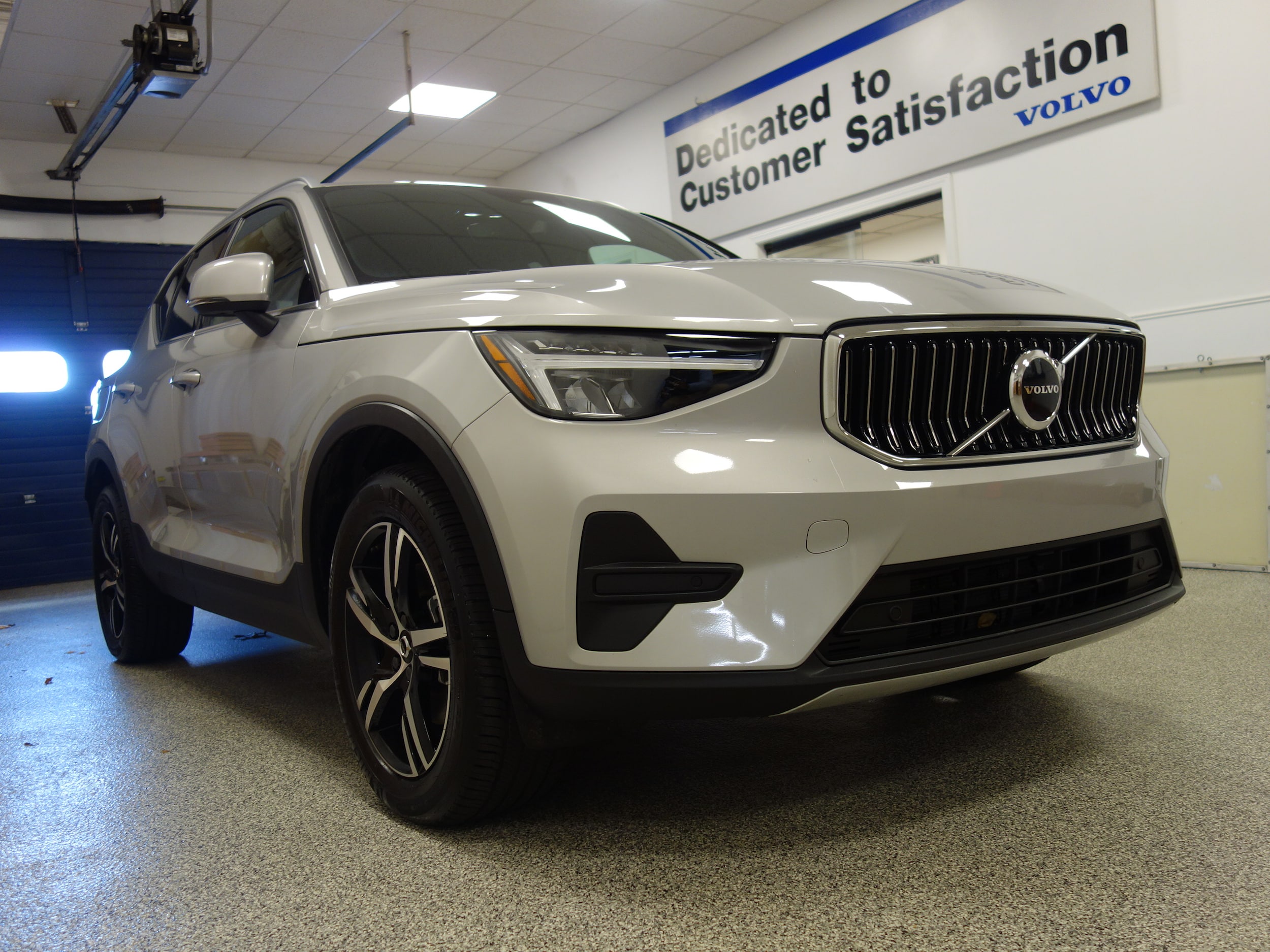 used 2024 Volvo XC40 car, priced at $34,500