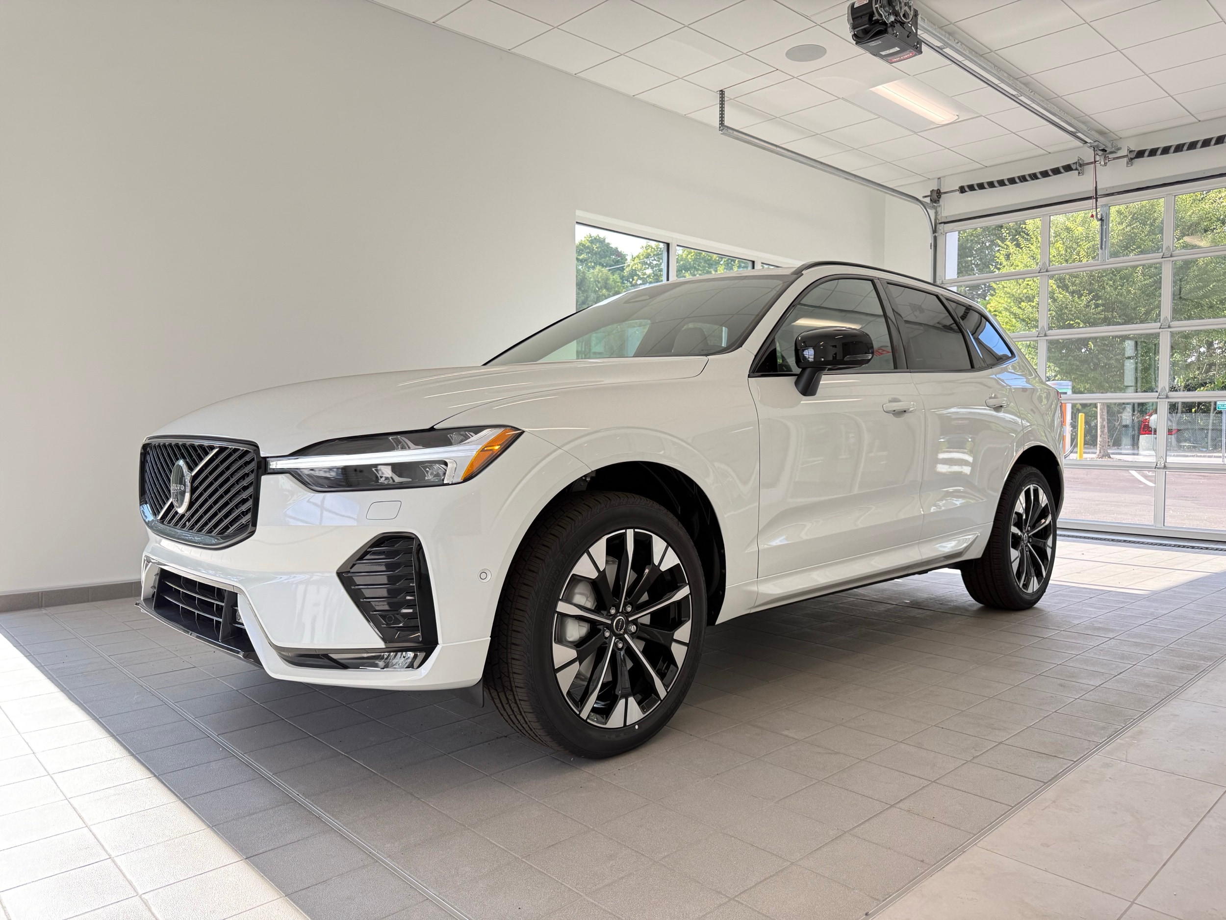 new 2026 Volvo XC60 car, priced at $57,985