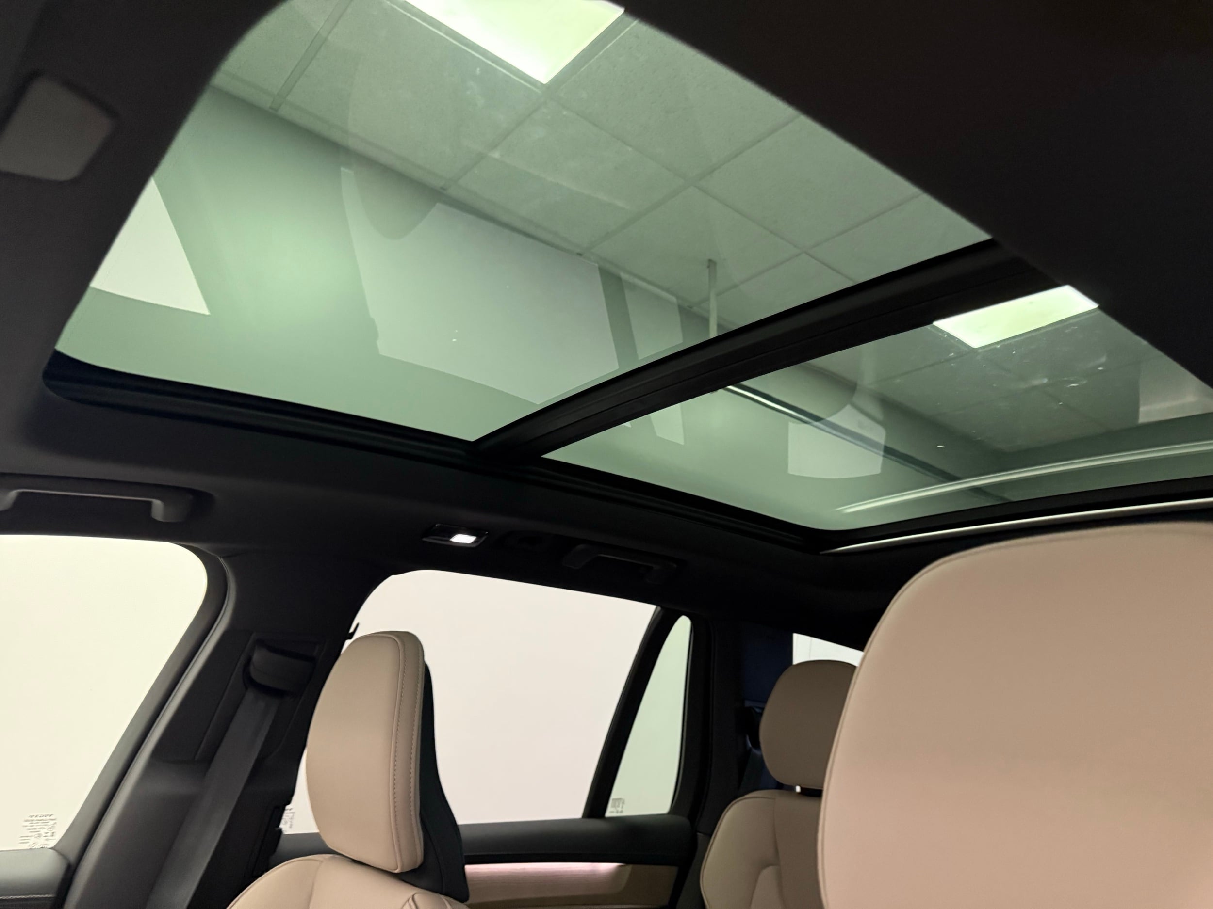 new 2026 Volvo XC90 car, priced at $71,825