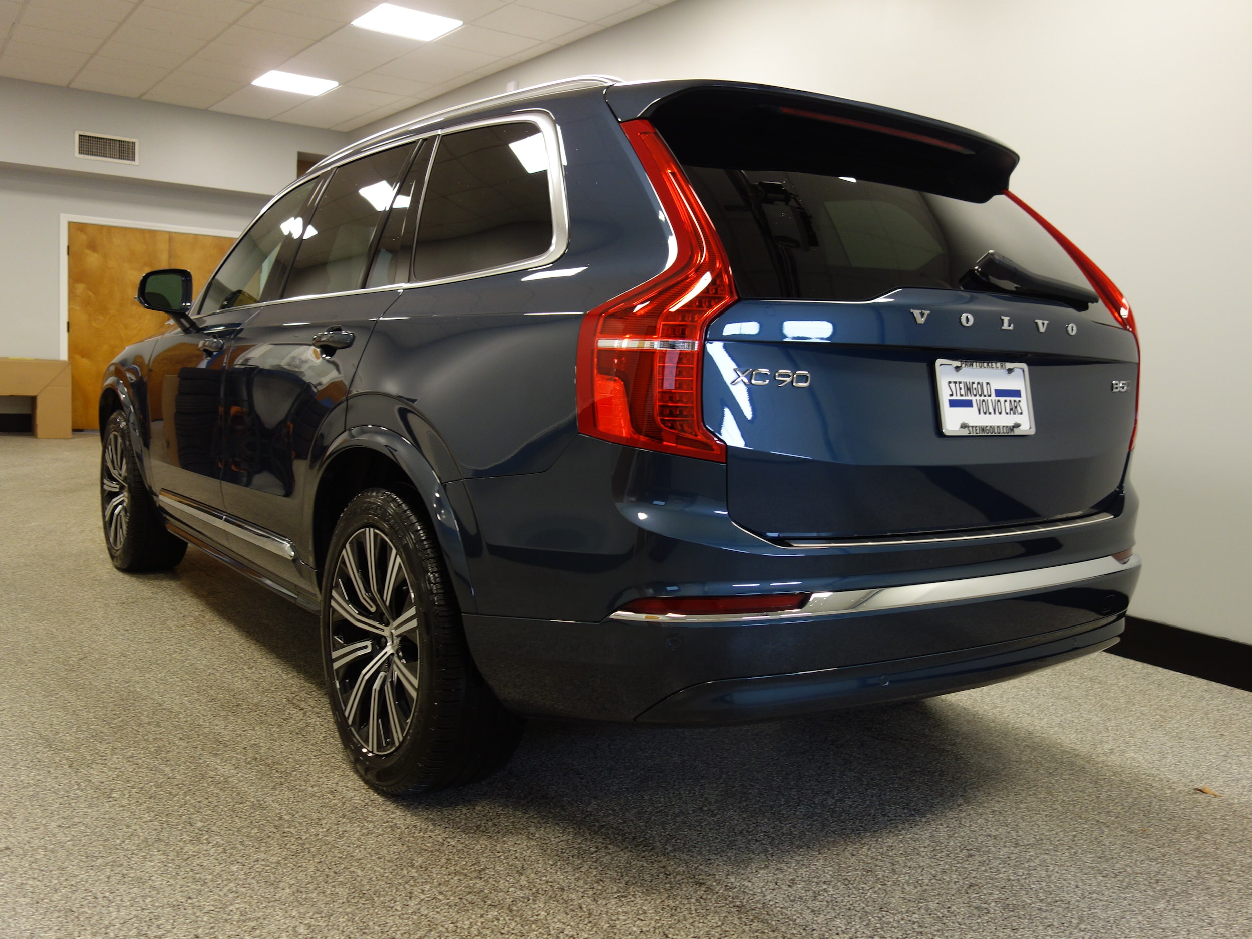 used 2024 Volvo XC90 car, priced at $42,500