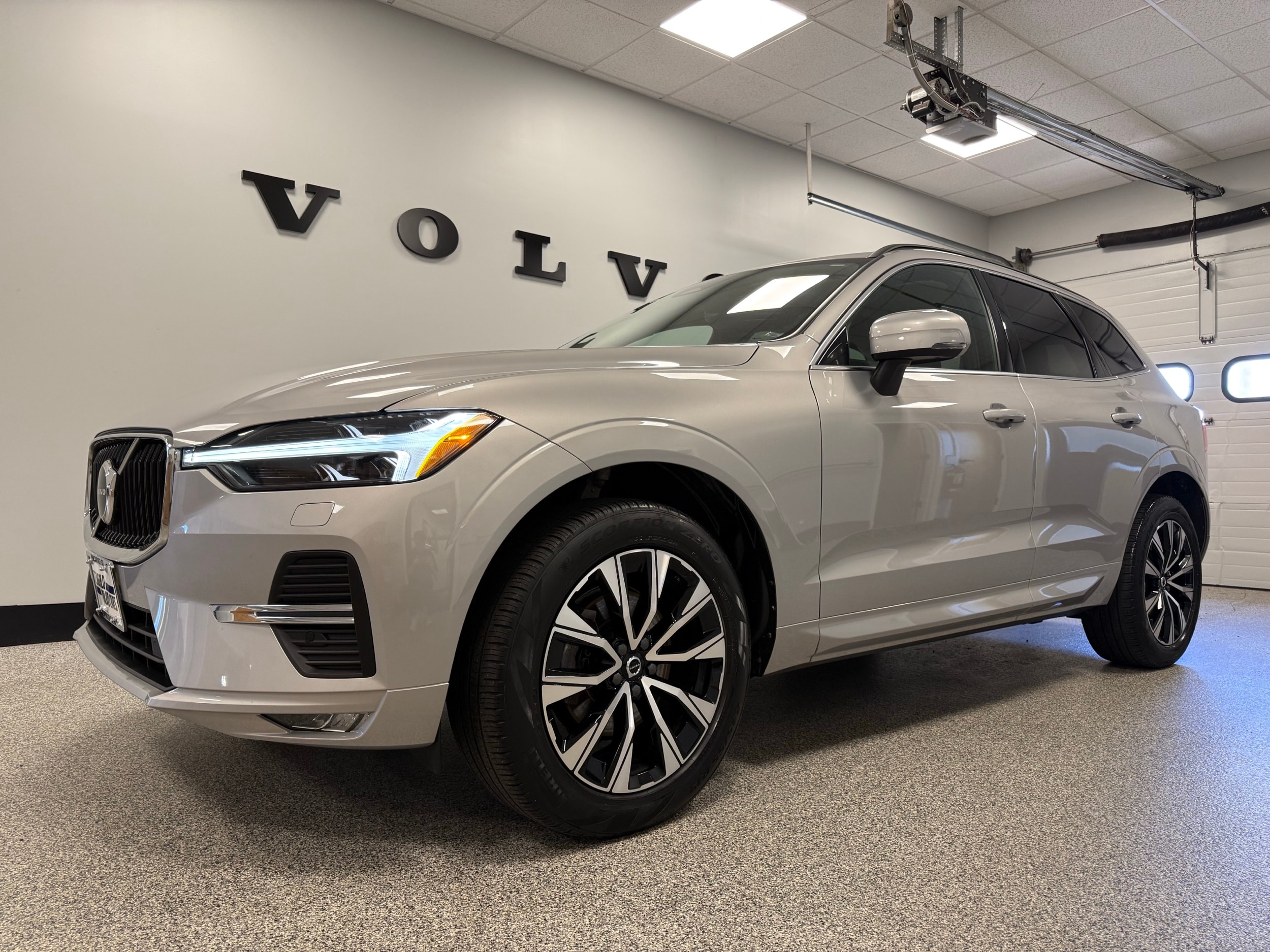 used 2023 Volvo XC60 car, priced at $37,500