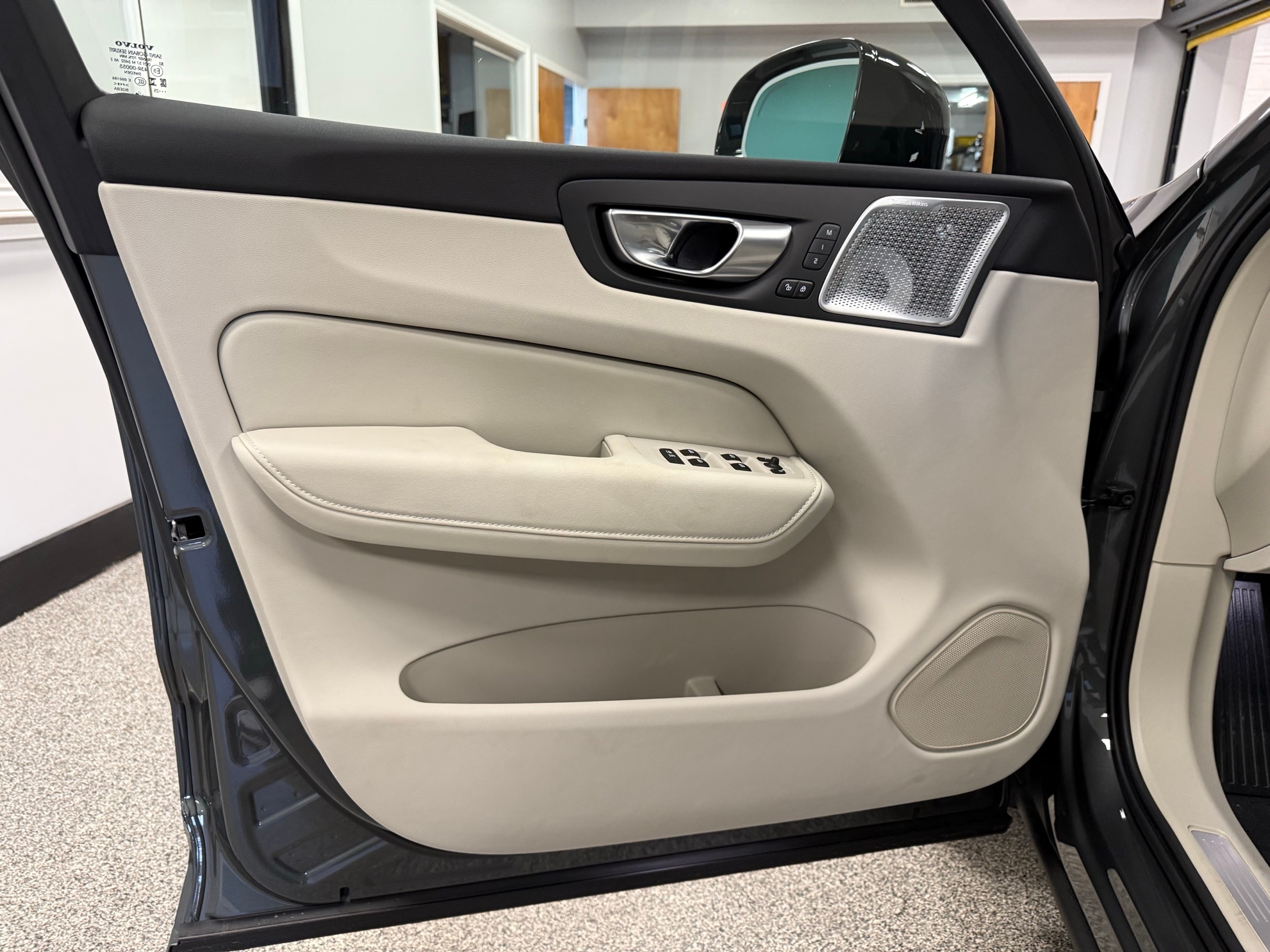 new 2026 Volvo XC60 plug-in hybrid car, priced at $80,310