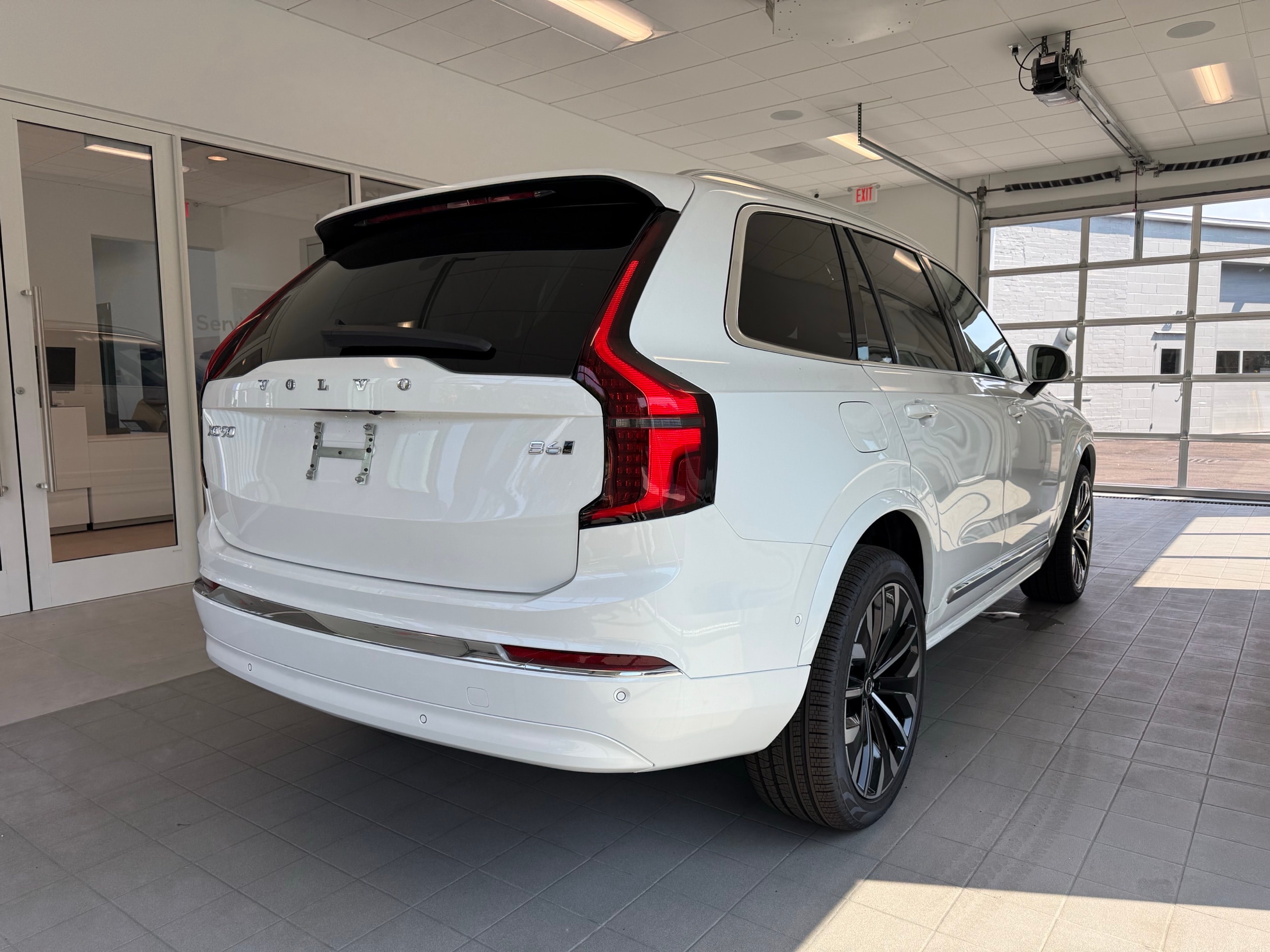 new 2026 Volvo XC90 car, priced at $75,155