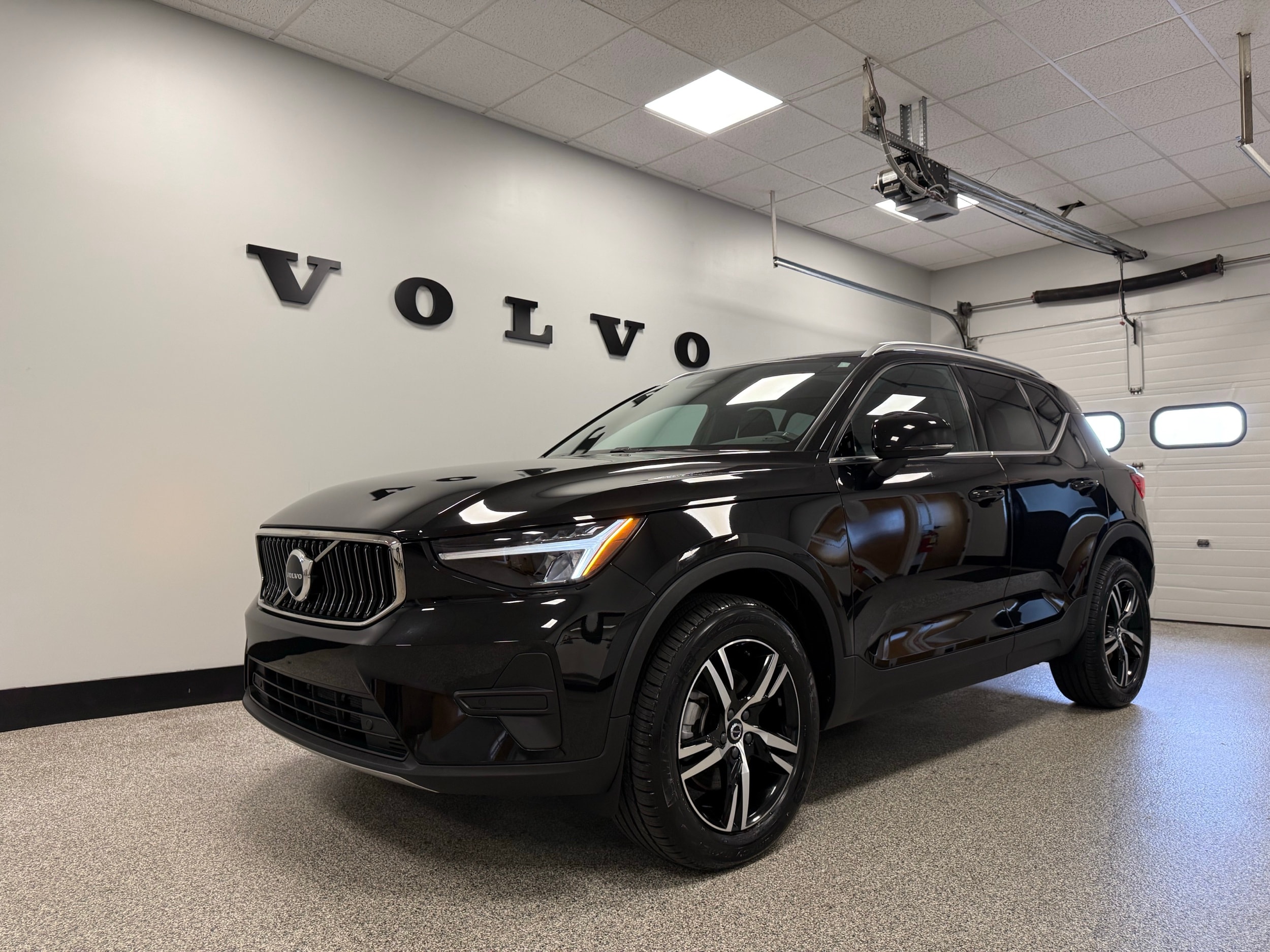 used 2025 Volvo XC40 car, priced at $39,500