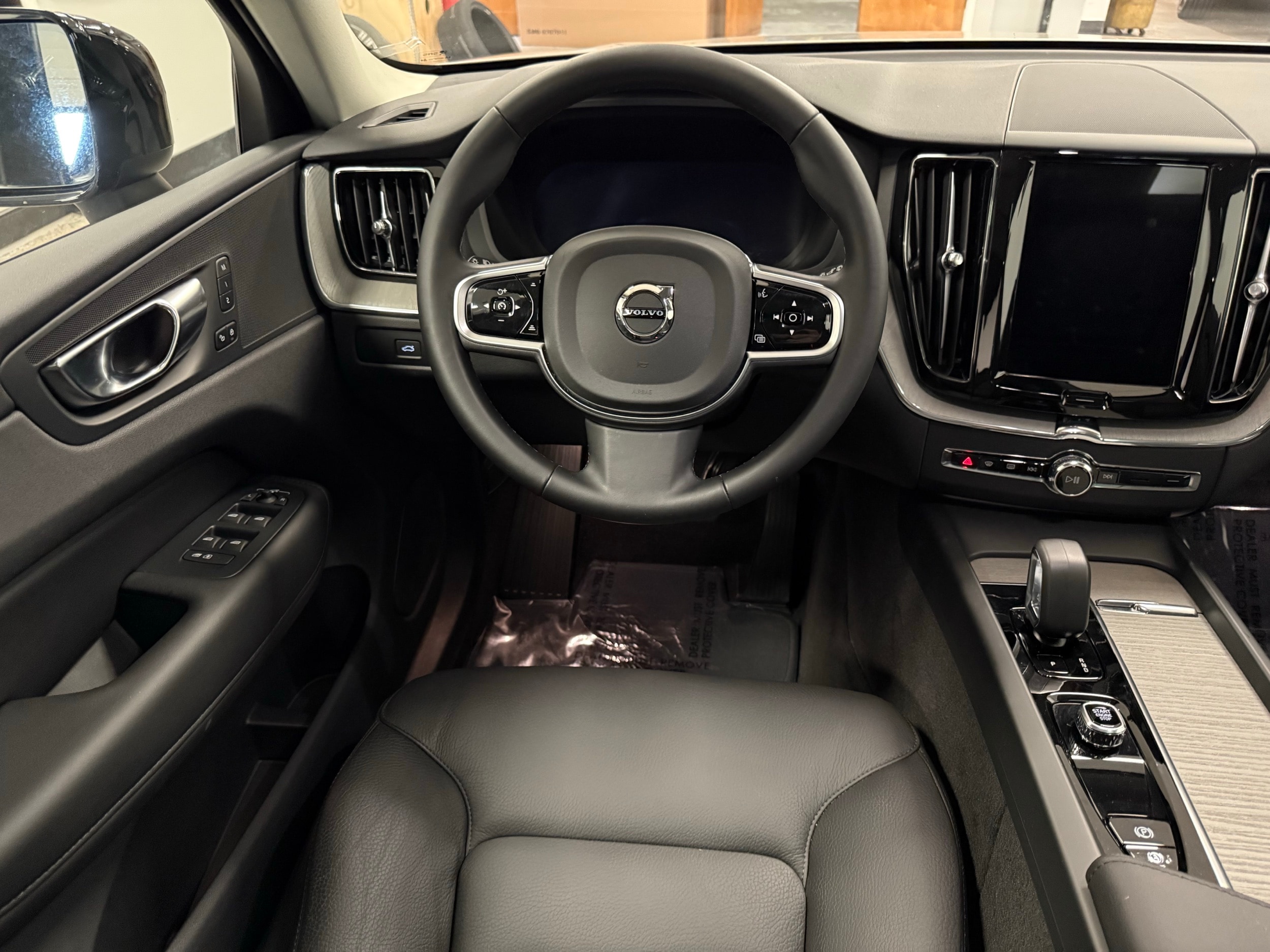 used 2025 Volvo XC60 car, priced at $47,500