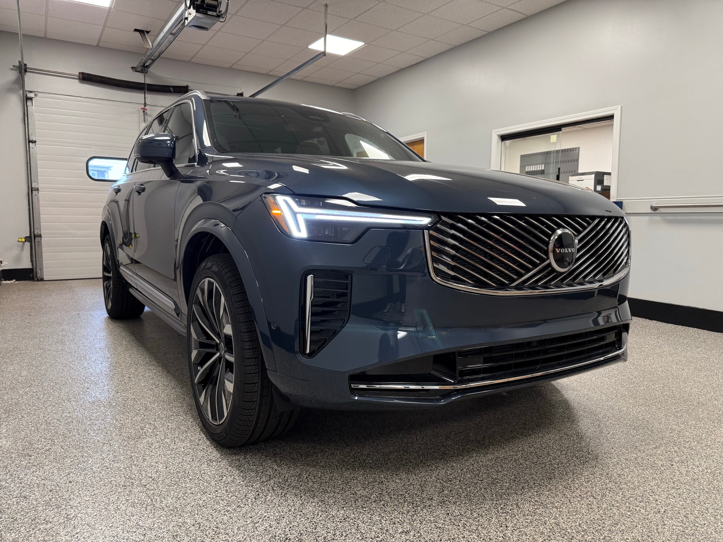 new 2026 Volvo XC90 car, priced at $71,825