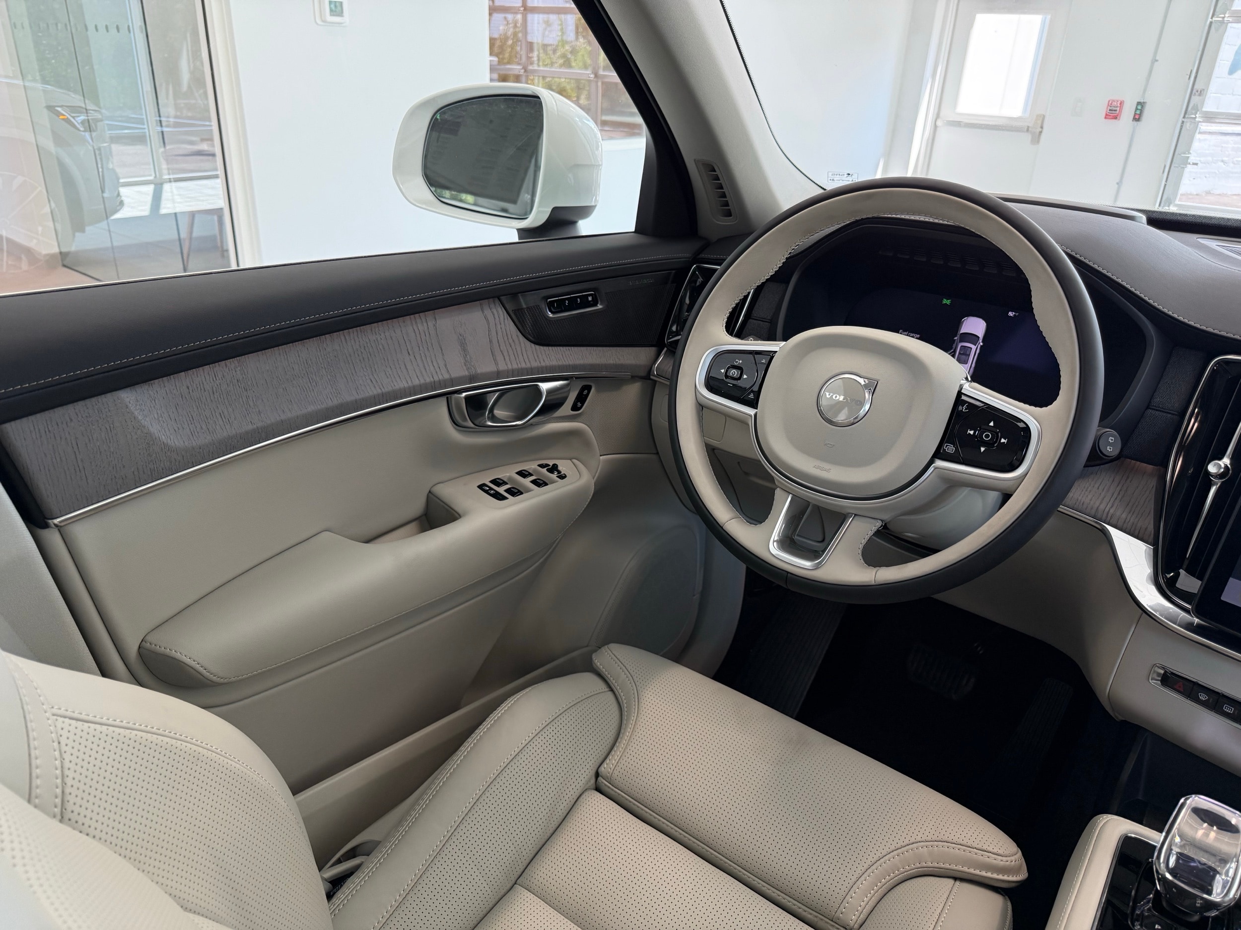 new 2026 Volvo XC90 car, priced at $75,155