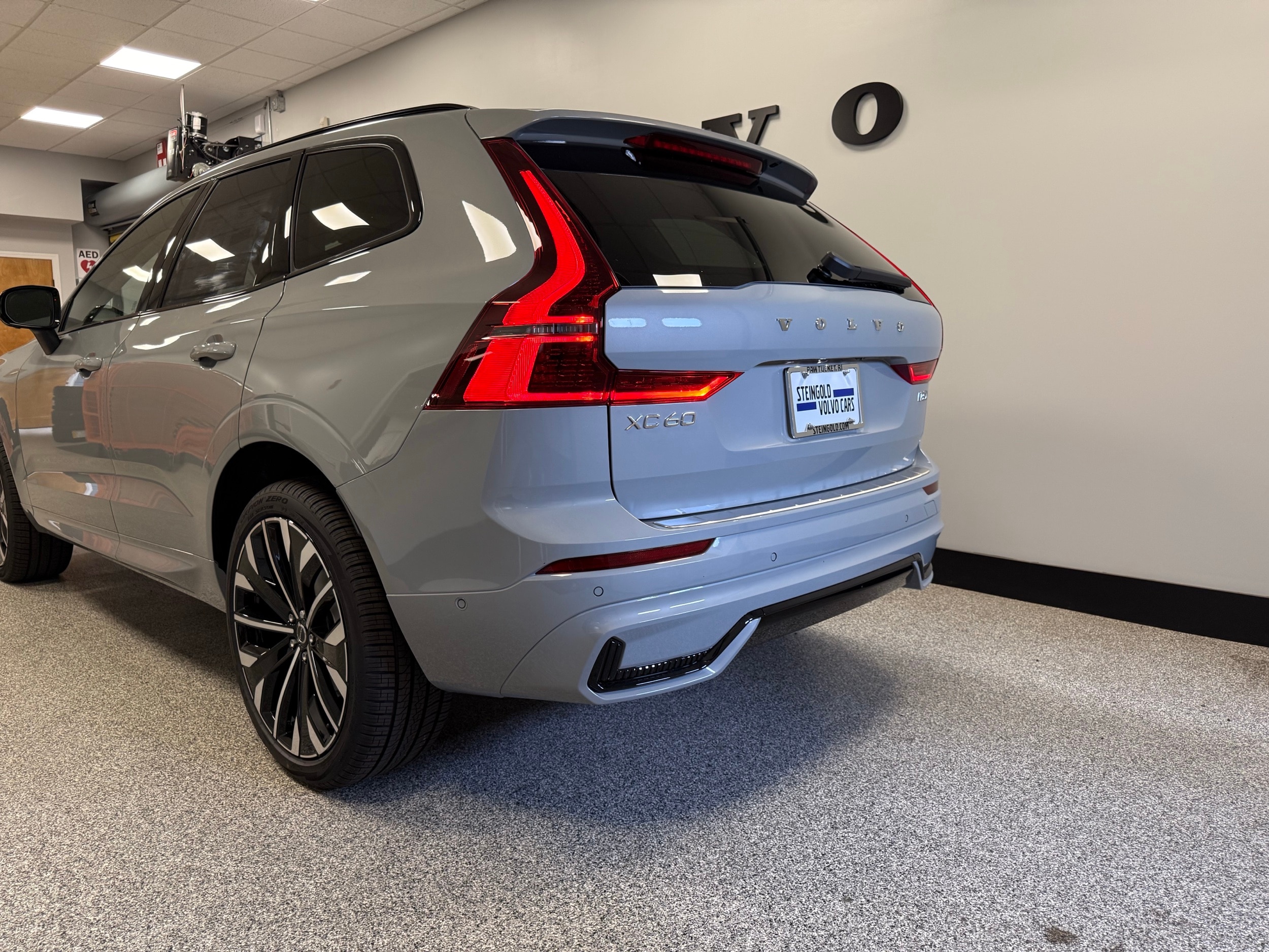 new 2026 Volvo XC60 car, priced at $63,935