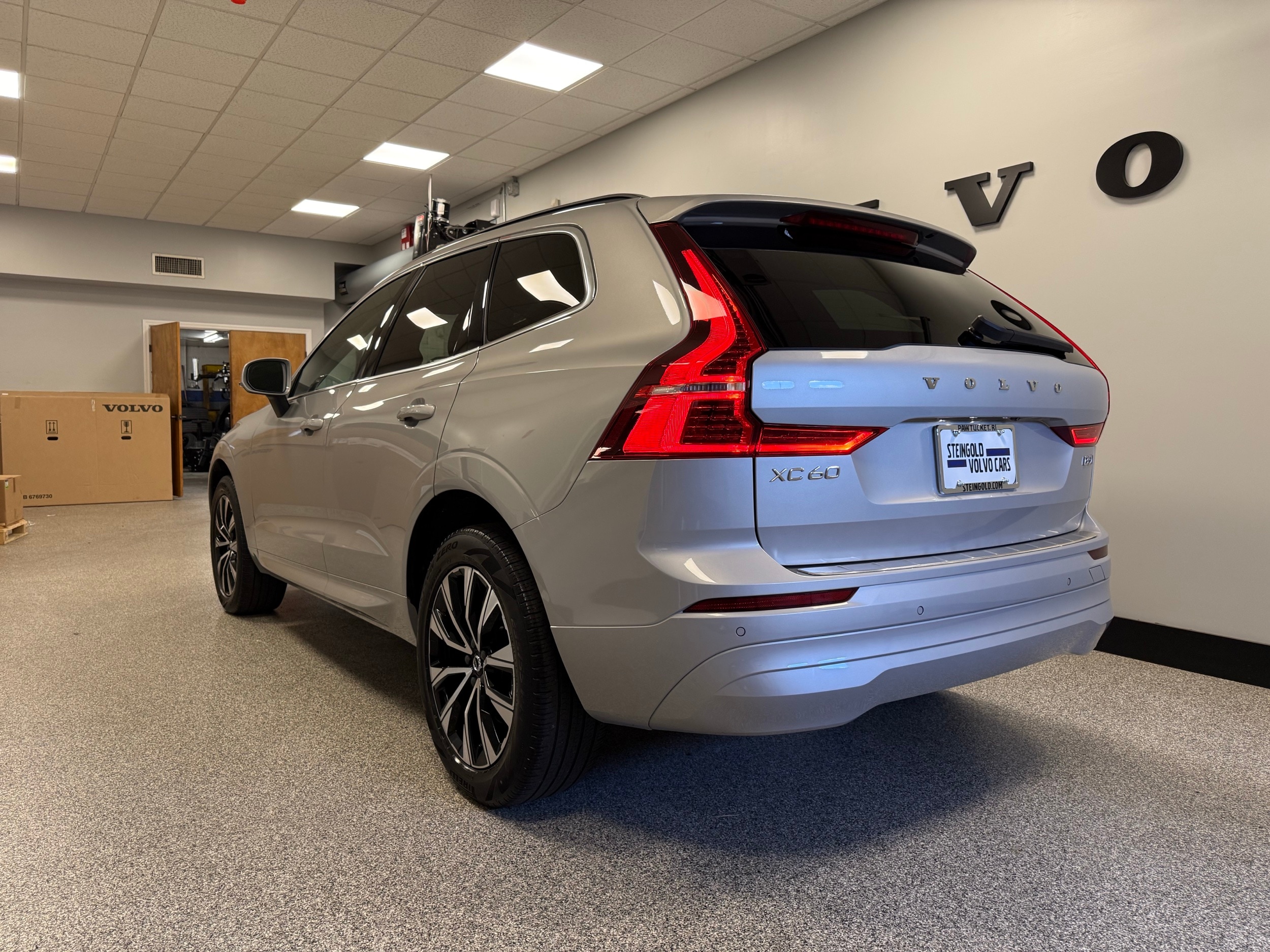 used 2023 Volvo XC60 car, priced at $37,500