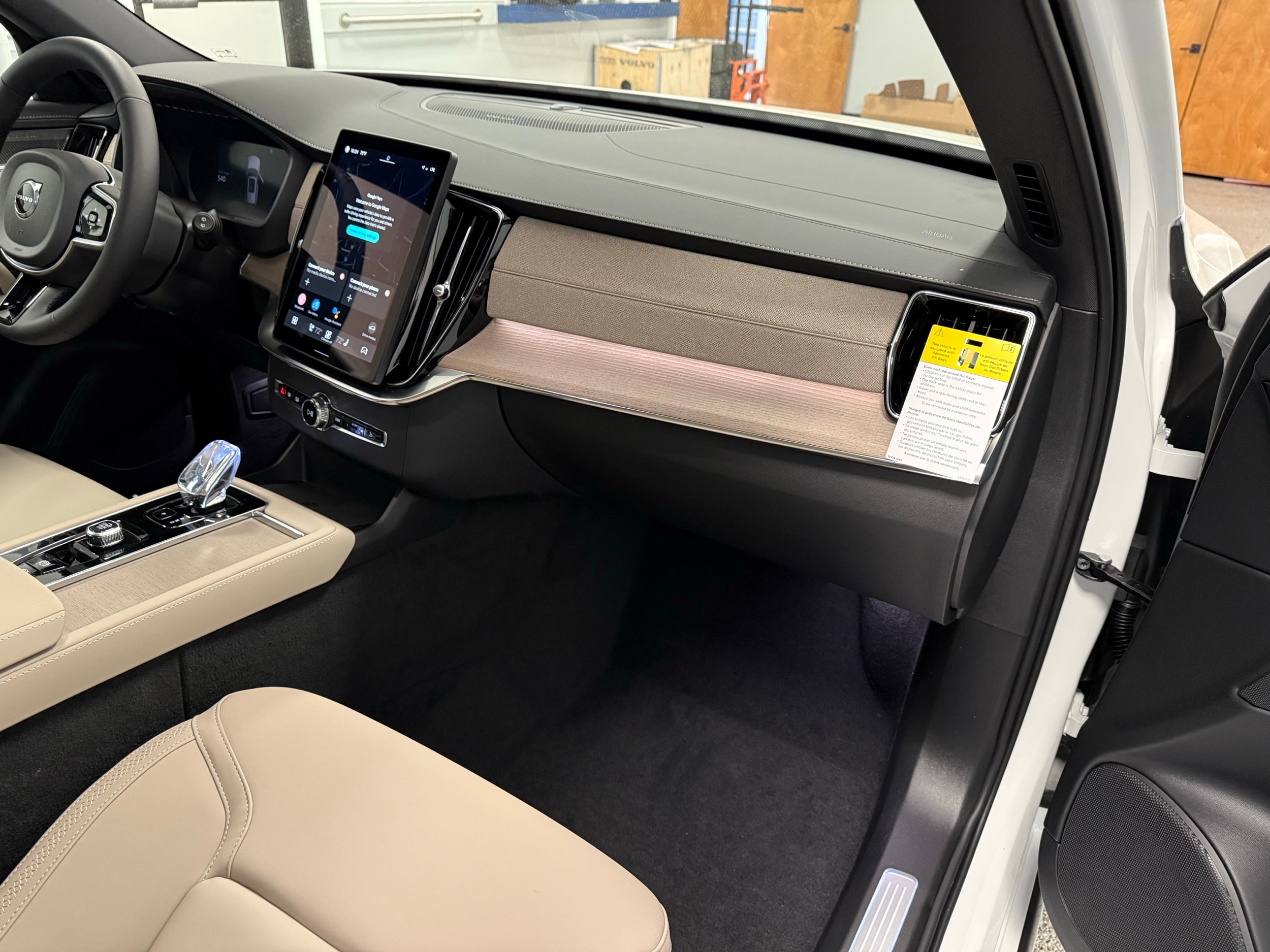 new 2025 Volvo XC90 car, priced at $68,245