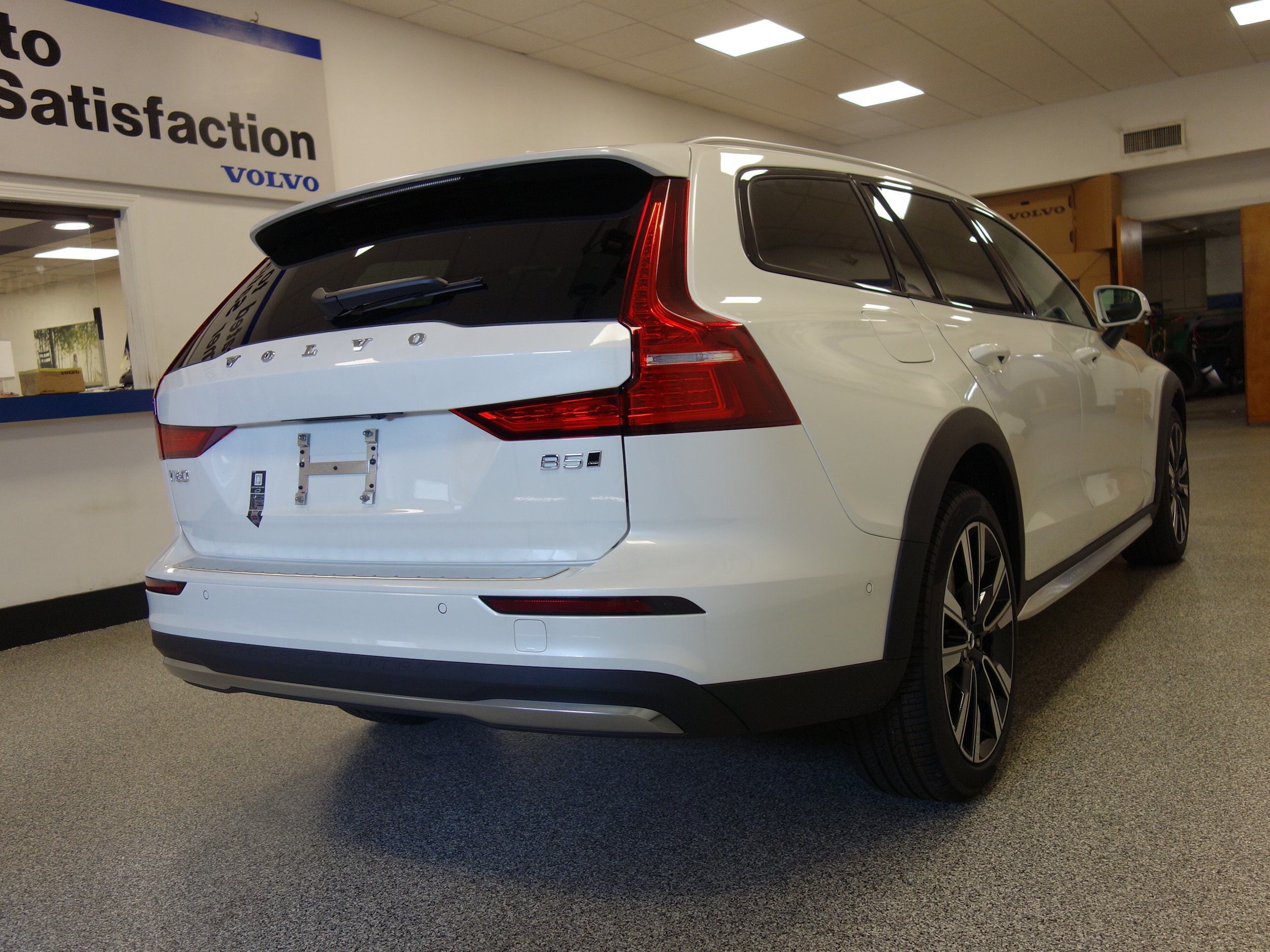 new 2025 Volvo V60 Cross Country car, priced at $58,135