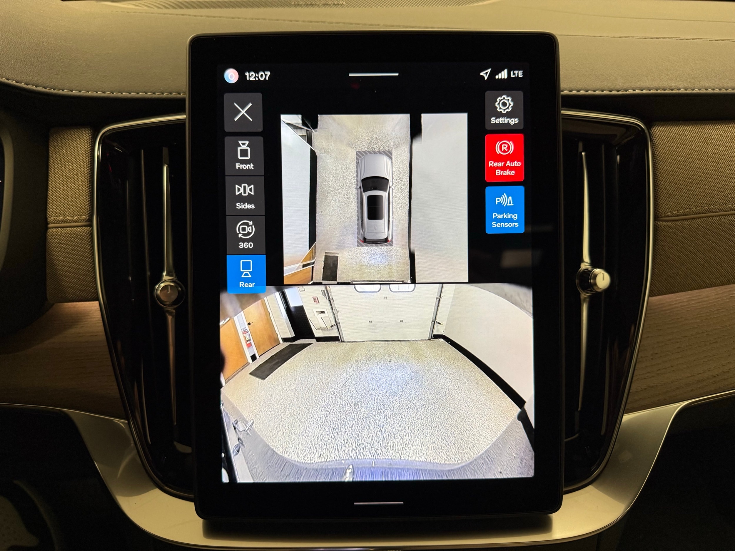 new 2026 Volvo XC90 car, priced at $71,825