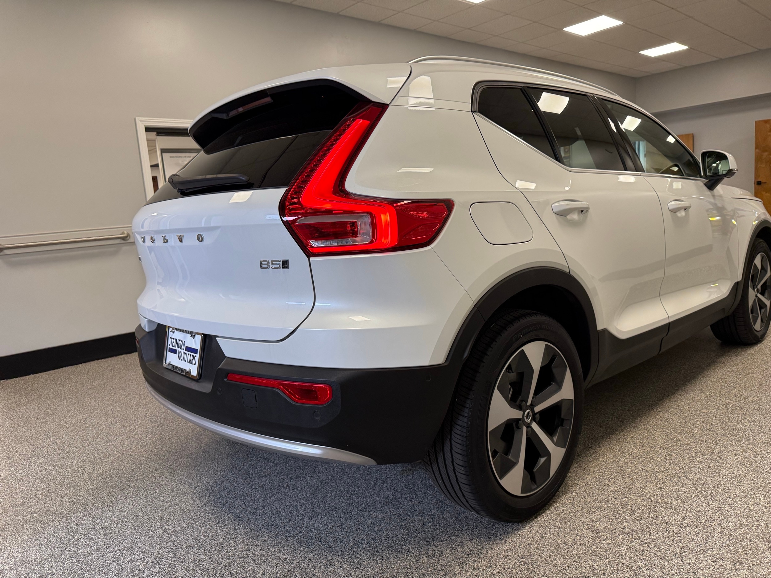 used 2025 Volvo XC40 car, priced at $42,500
