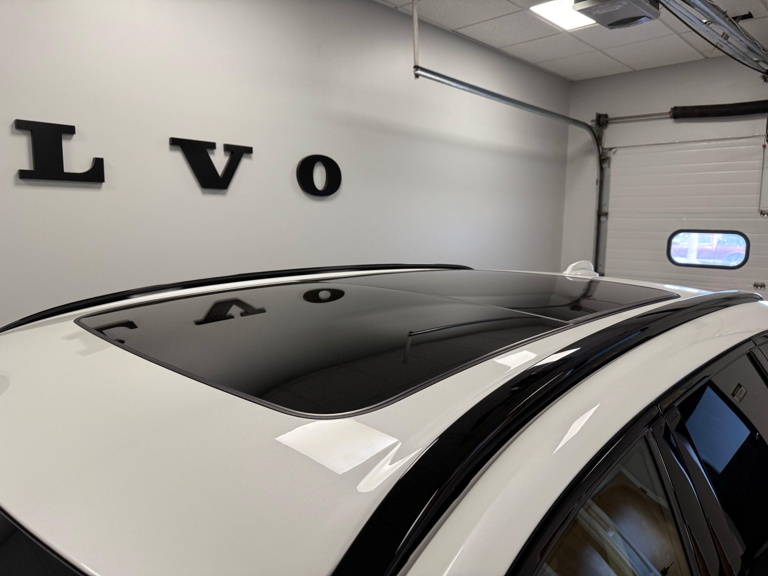 new 2025 Volvo XC60 car, priced at $60,660