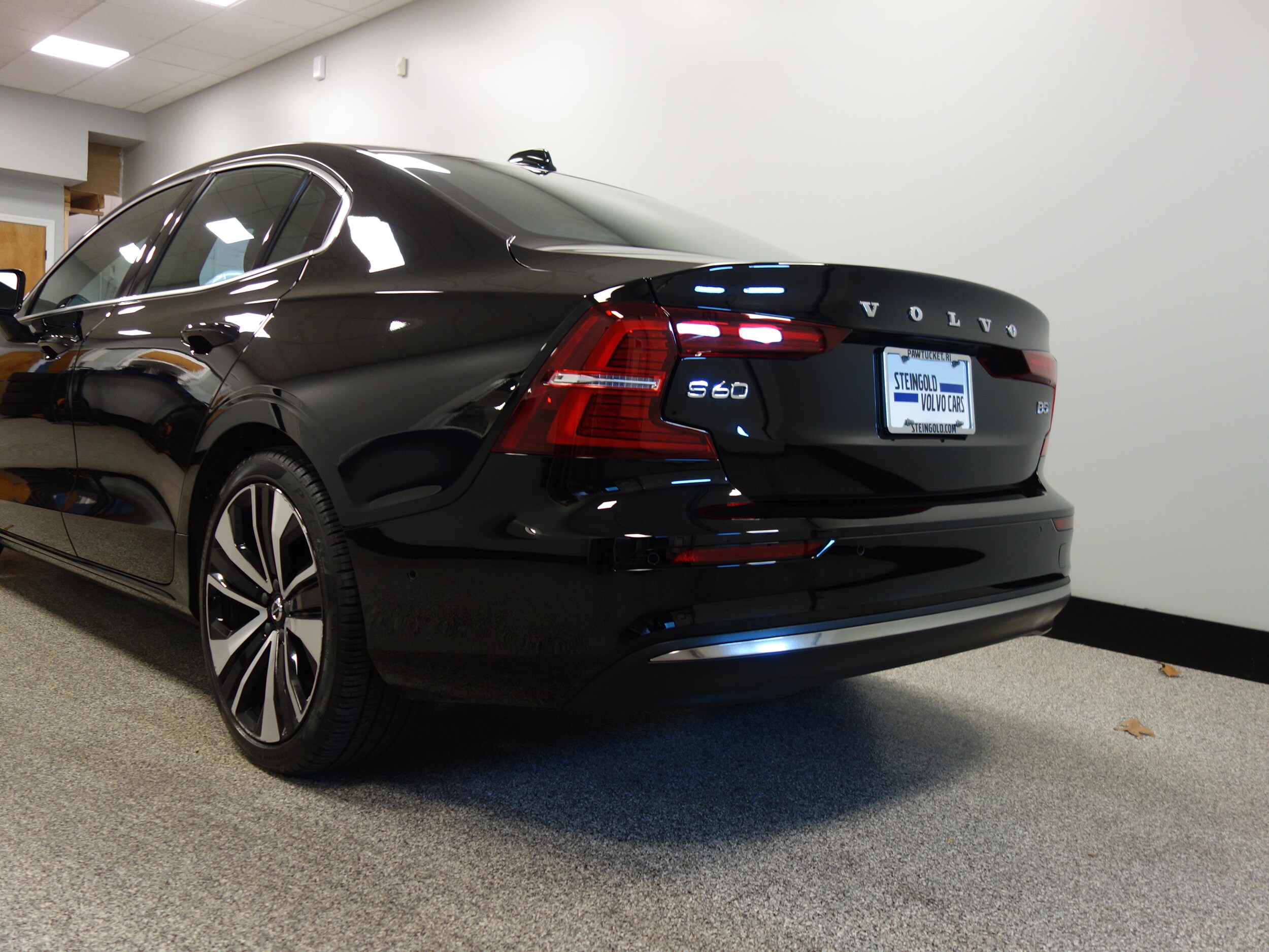 used 2023 Volvo S60 car, priced at $39,500