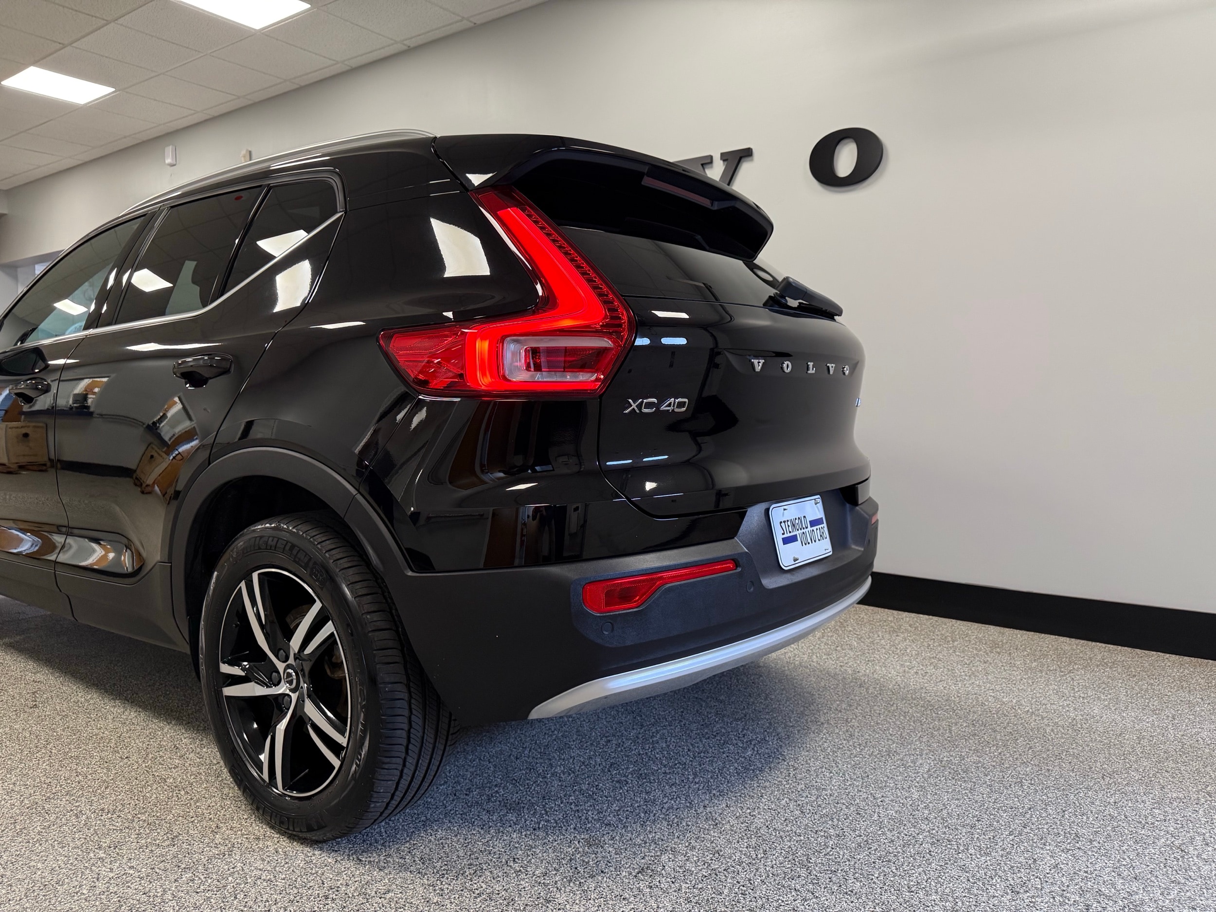 used 2025 Volvo XC40 car, priced at $39,500