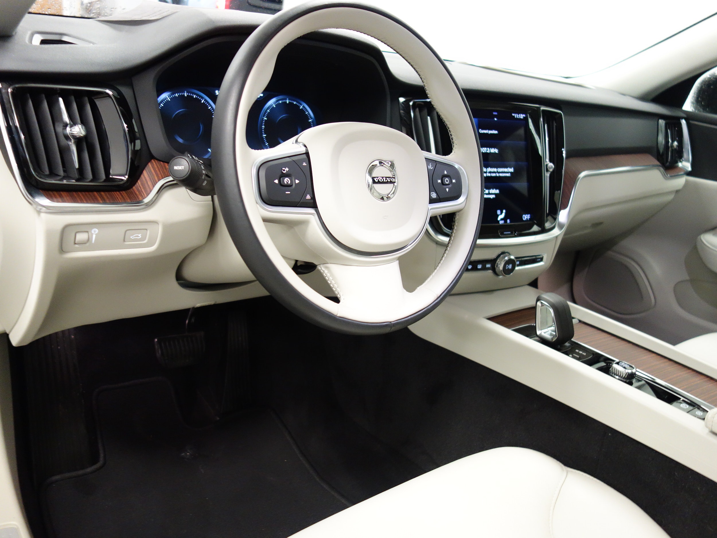 used 2022 Volvo S60 car, priced at $32,500