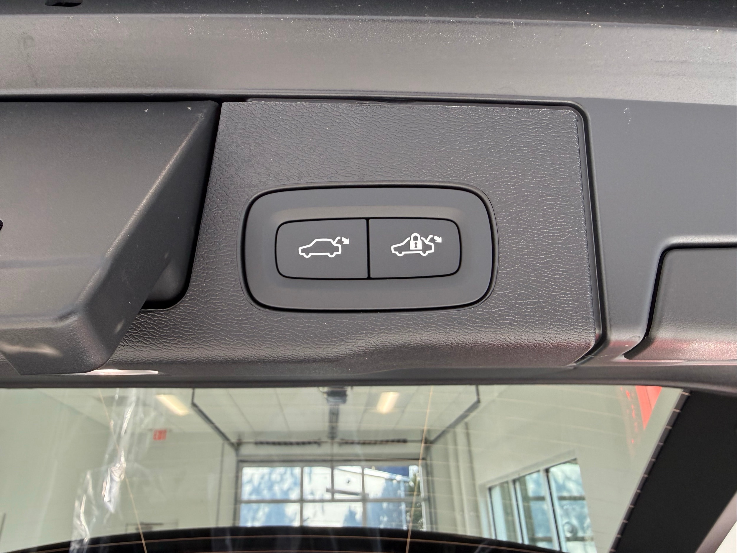new 2026 Volvo XC60 car, priced at $57,985
