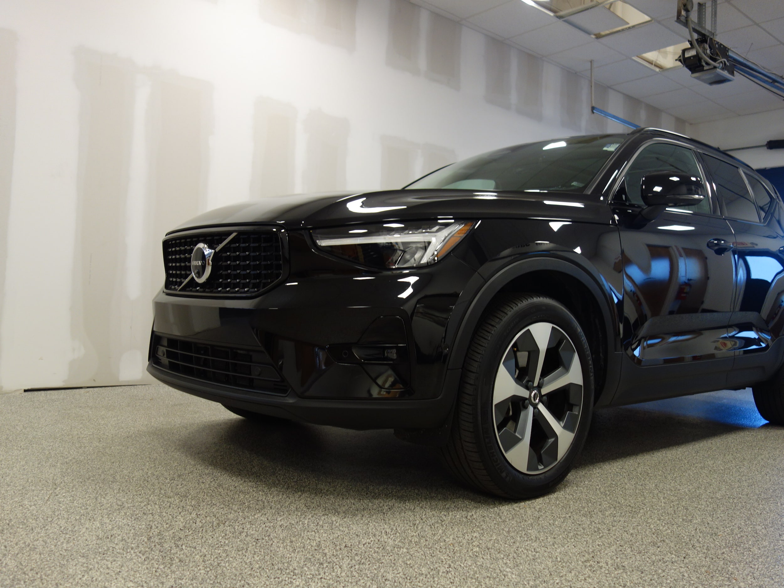 used 2024 Volvo XC40 car, priced at $38,900