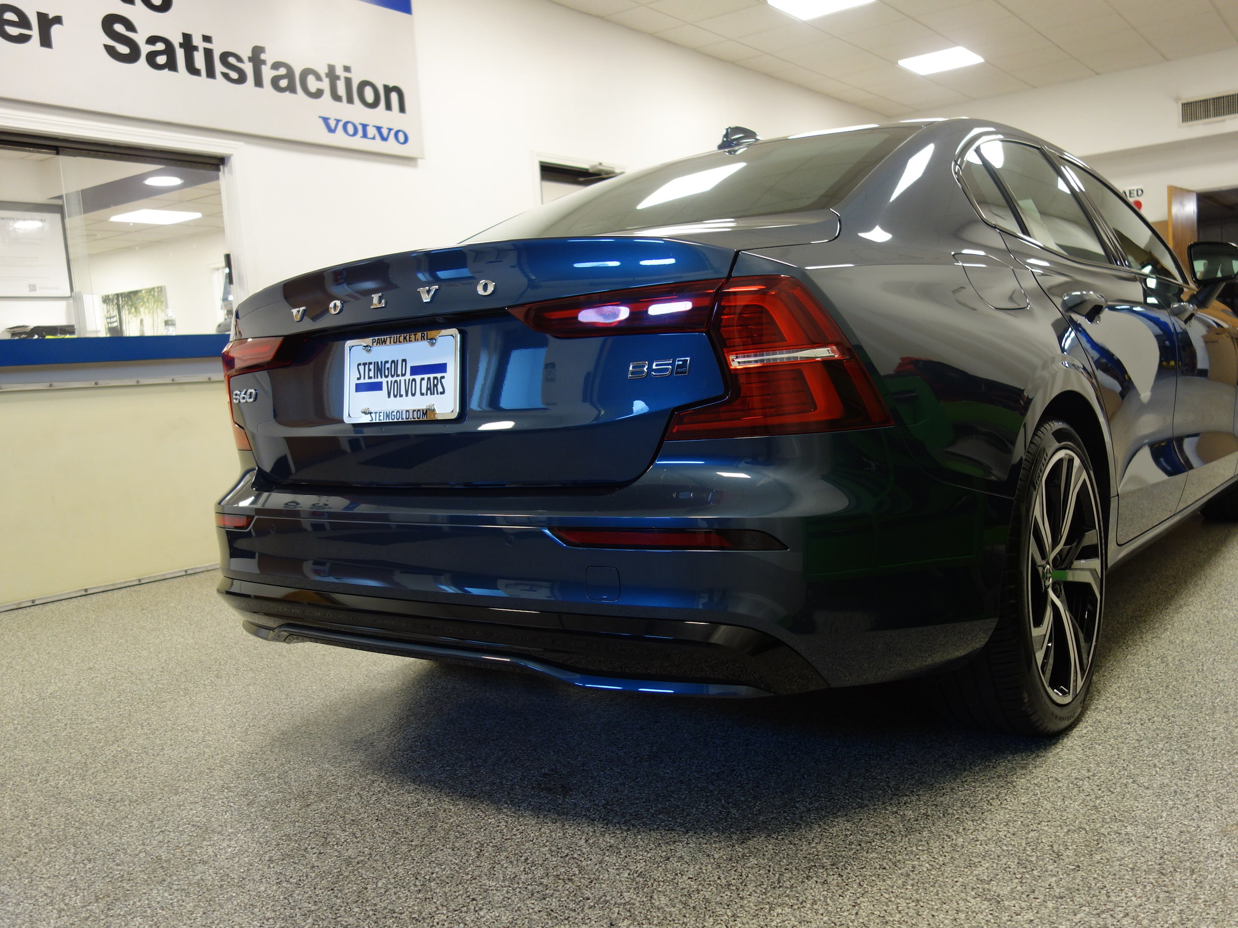 used 2024 Volvo S60 car, priced at $29,300