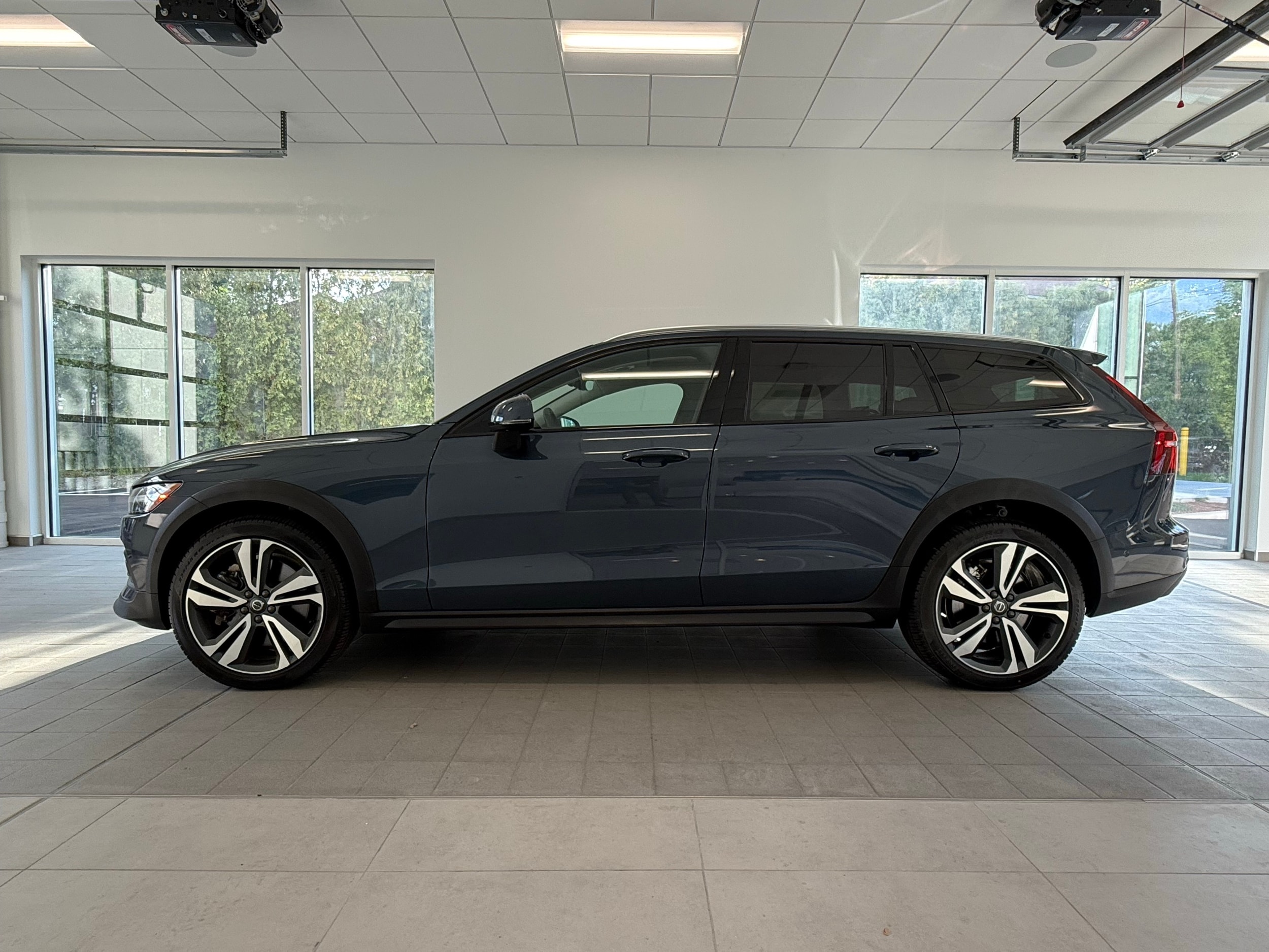 used 2024 Volvo V60 Cross Country car, priced at $49,500