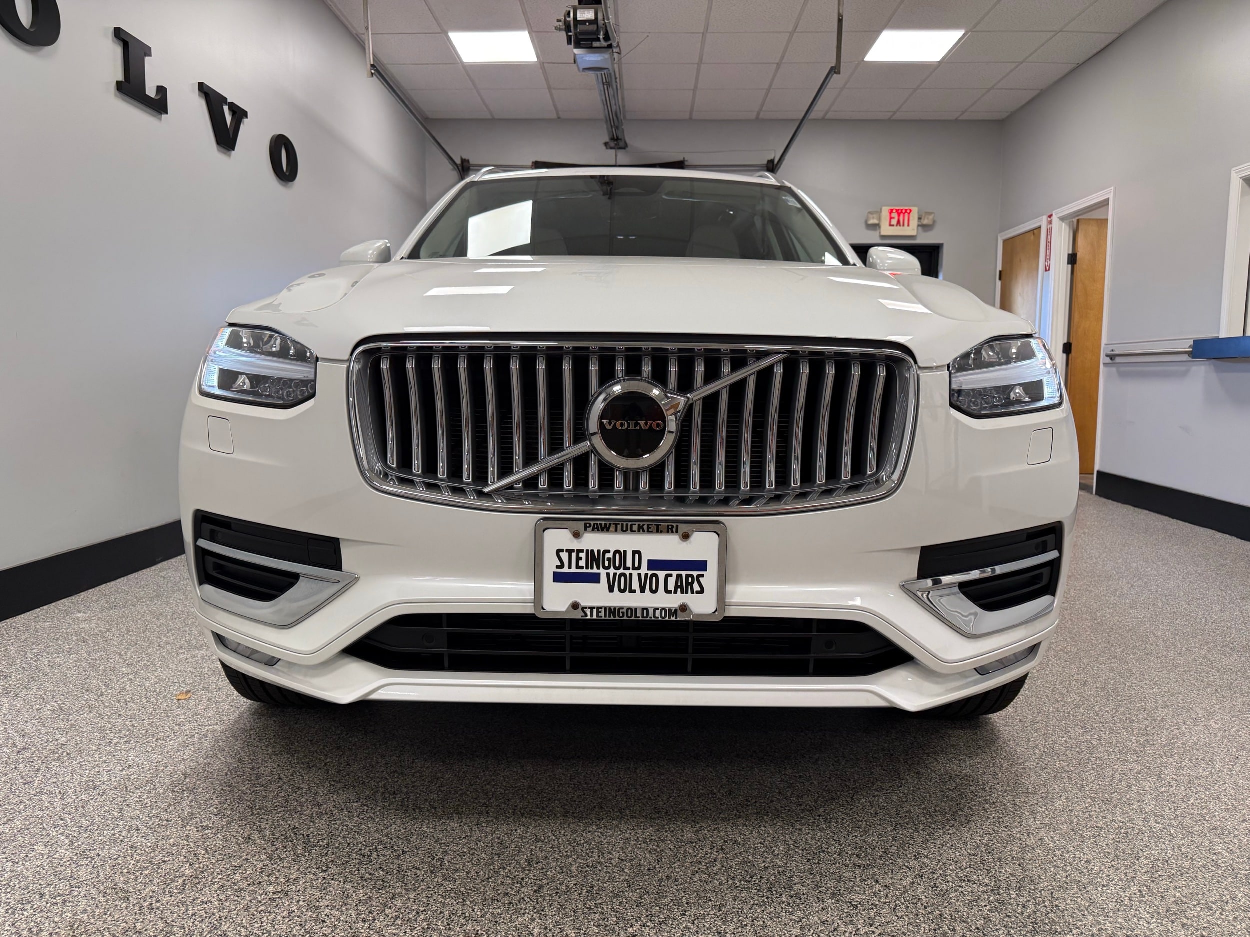 used 2024 Volvo XC90 car, priced at $51,500