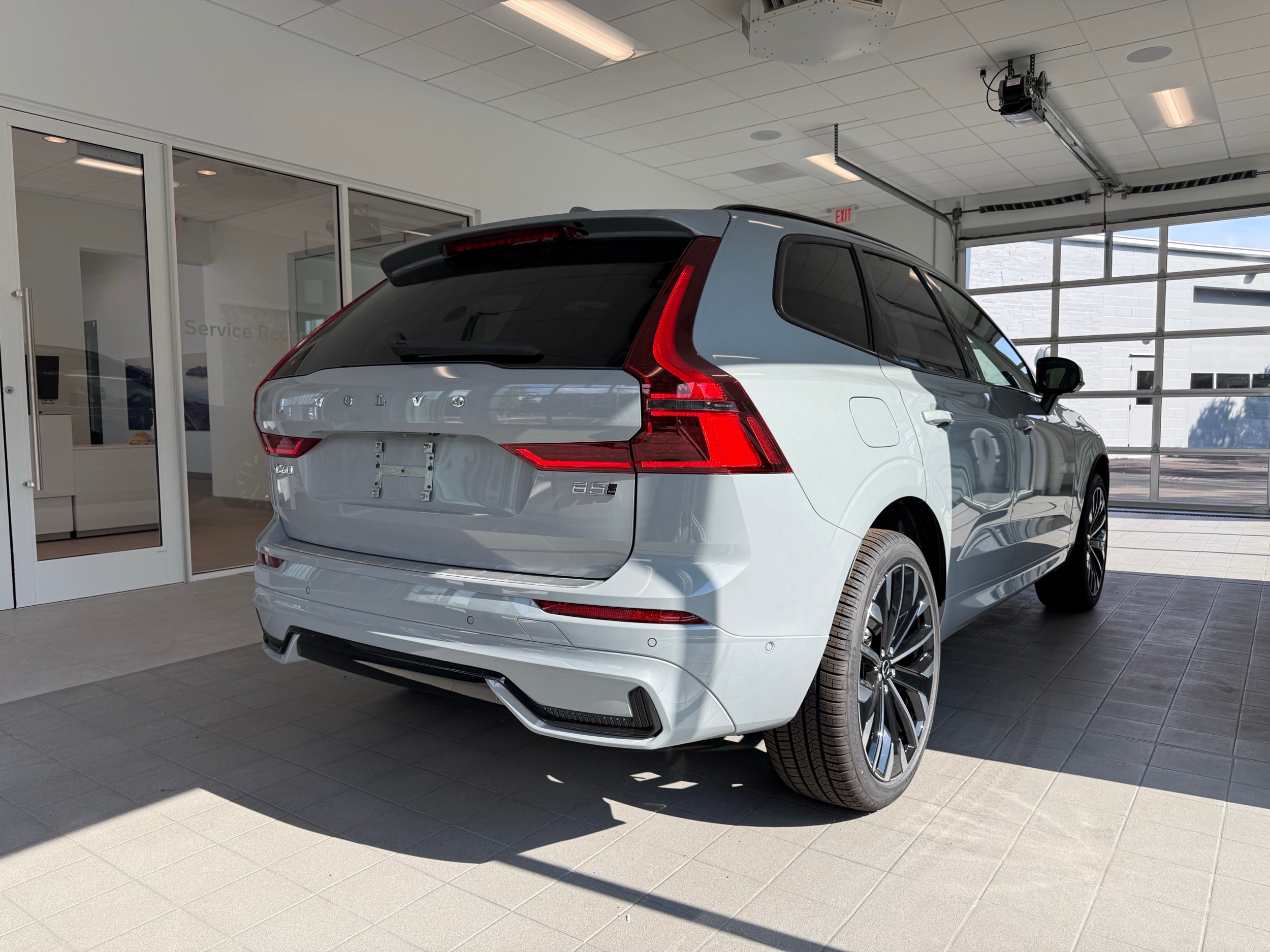 new 2026 Volvo XC60 car, priced at $63,935