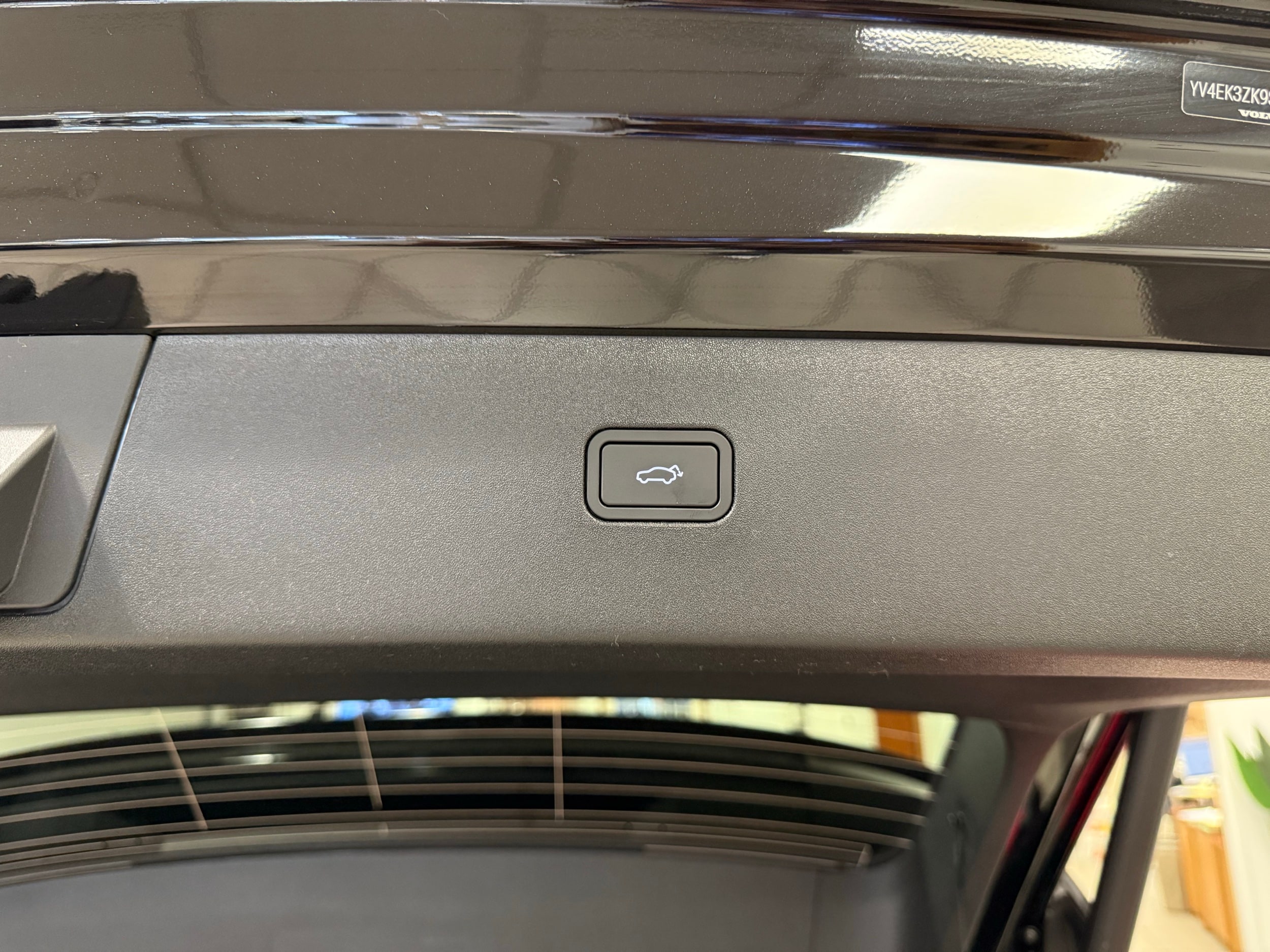 new 2025 Volvo EX30 car, priced at $47,395