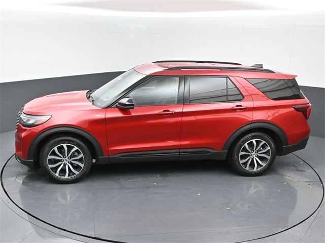 new 2025 Ford Explorer car, priced at $44,705