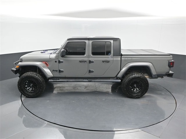 used 2020 Jeep Gladiator car, priced at $33,983