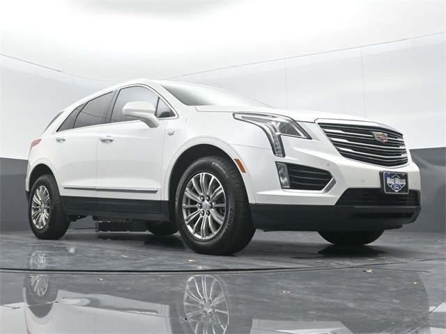 used 2019 Cadillac XT5 car, priced at $15,227