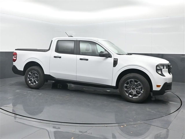 new 2025 Ford Maverick car, priced at $32,340