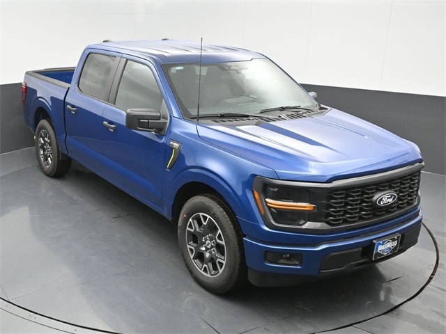 new 2024 Ford F-150 car, priced at $43,026