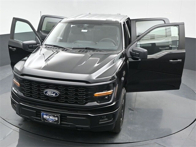 new 2025 Ford F-150 car, priced at $50,978