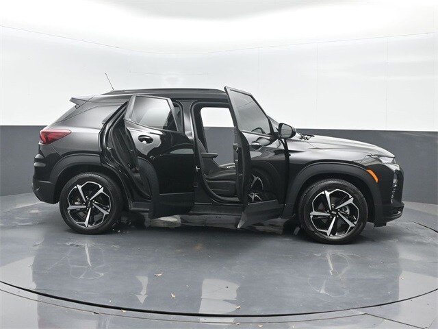 used 2023 Chevrolet TrailBlazer car, priced at $23,966