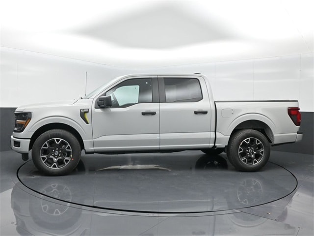 new 2024 Ford F-150 car, priced at $44,996