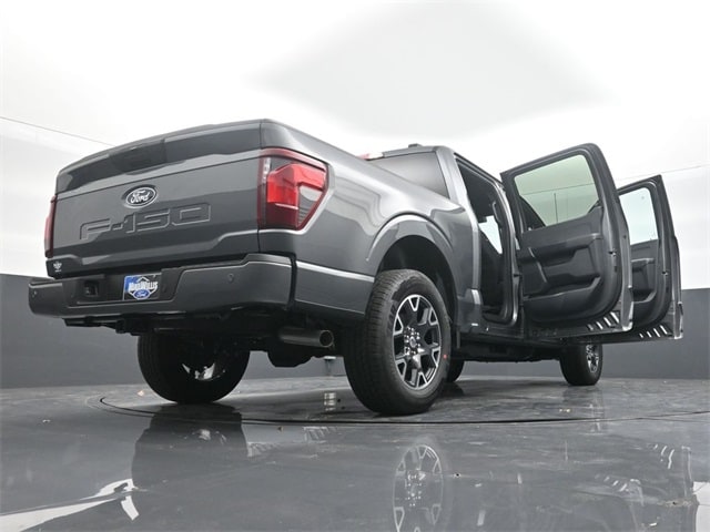 new 2024 Ford F-150 car, priced at $44,528