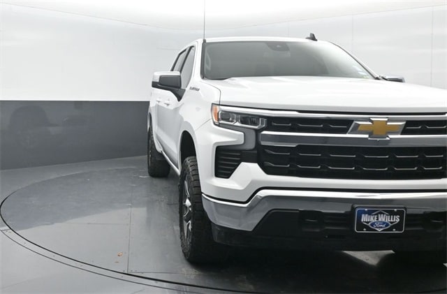 used 2024 Chevrolet Silverado 1500 car, priced at $38,780