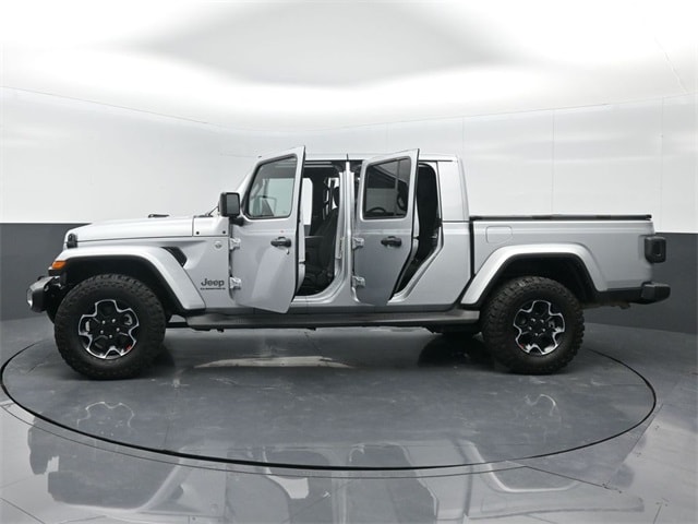 used 2023 Jeep Gladiator car, priced at $35,958