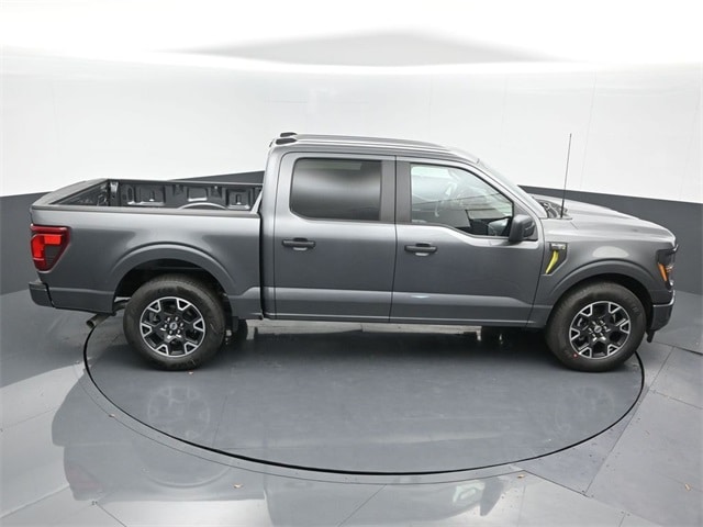 new 2024 Ford F-150 car, priced at $44,553